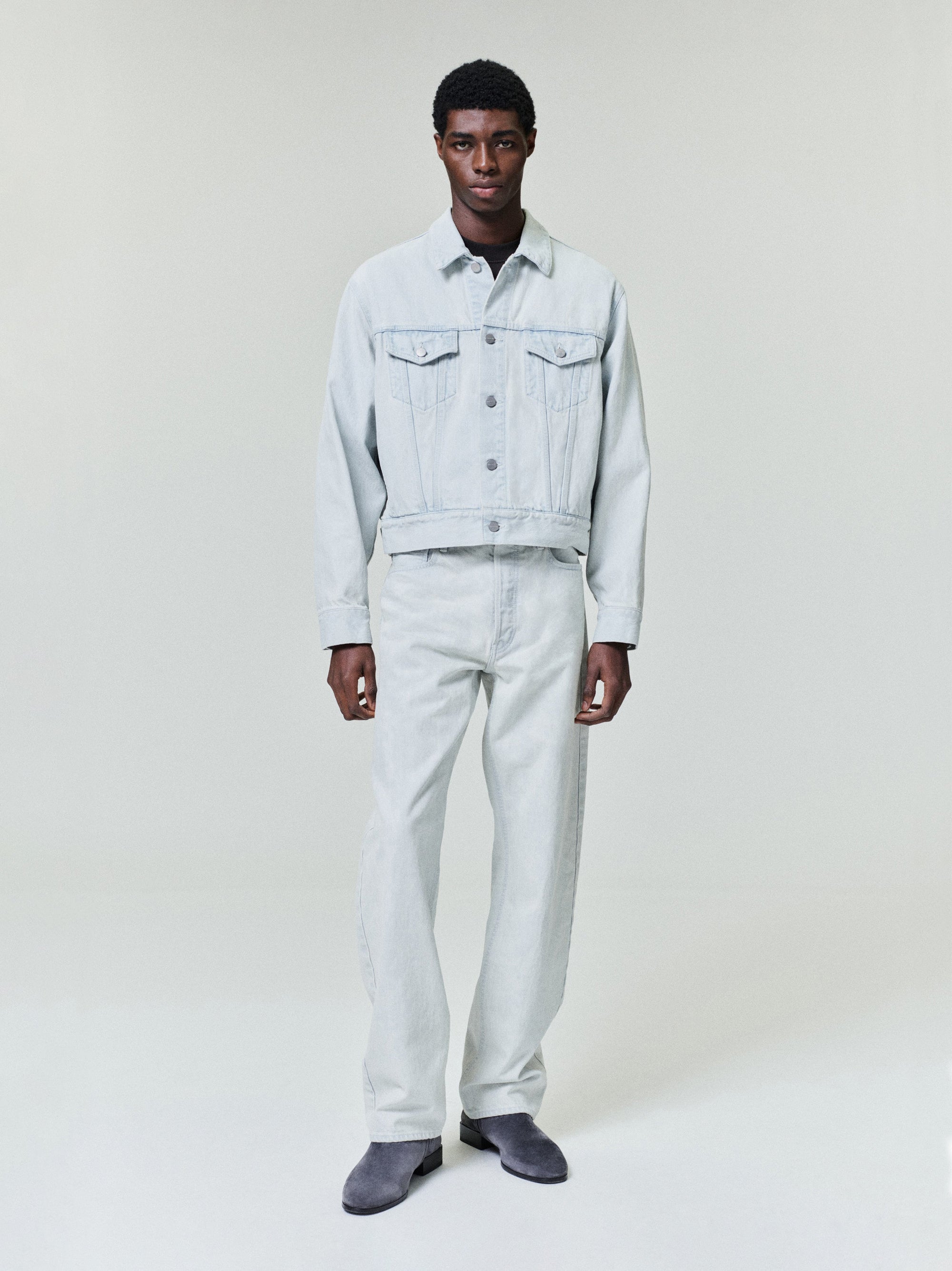 Bleach Washed Denim Straight 5 Pocket Fear of god оригінал – Купити в Україні – боковий вид - FEAR OF GOD