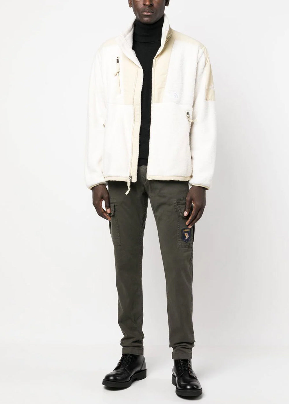 White 94 High Pile Denali Jacket The north face оригінал – Купити в Україні – вид ззаду