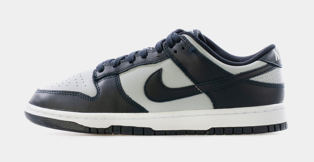 Dunk Low Championship Grey Mens Lifestyle Shoe Limit One Per Customer Nike оригінал – Купити в Україні – вид ззаду