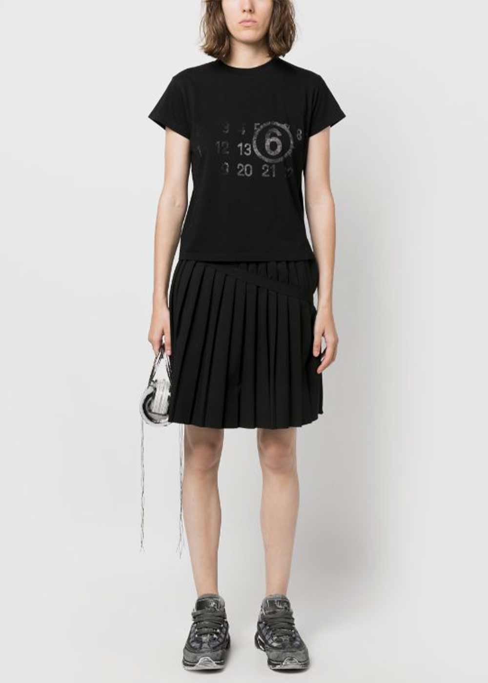 Black Signature Number-Print T-Shirt Maison margiela оригінал – Купити в Україні – вид ззаду