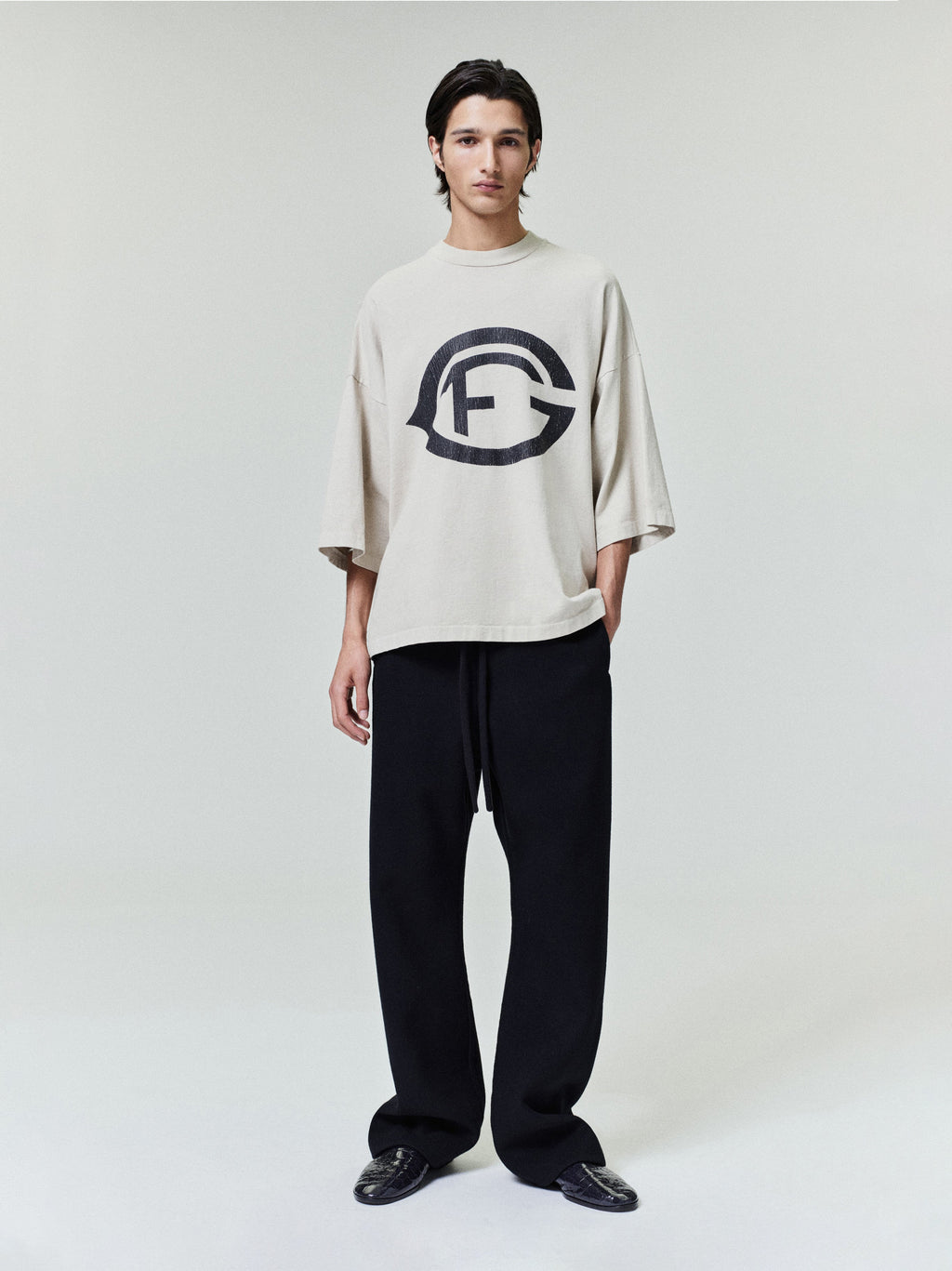 Оригінальна Fg 26 Tee Fear of god – детальний вид
