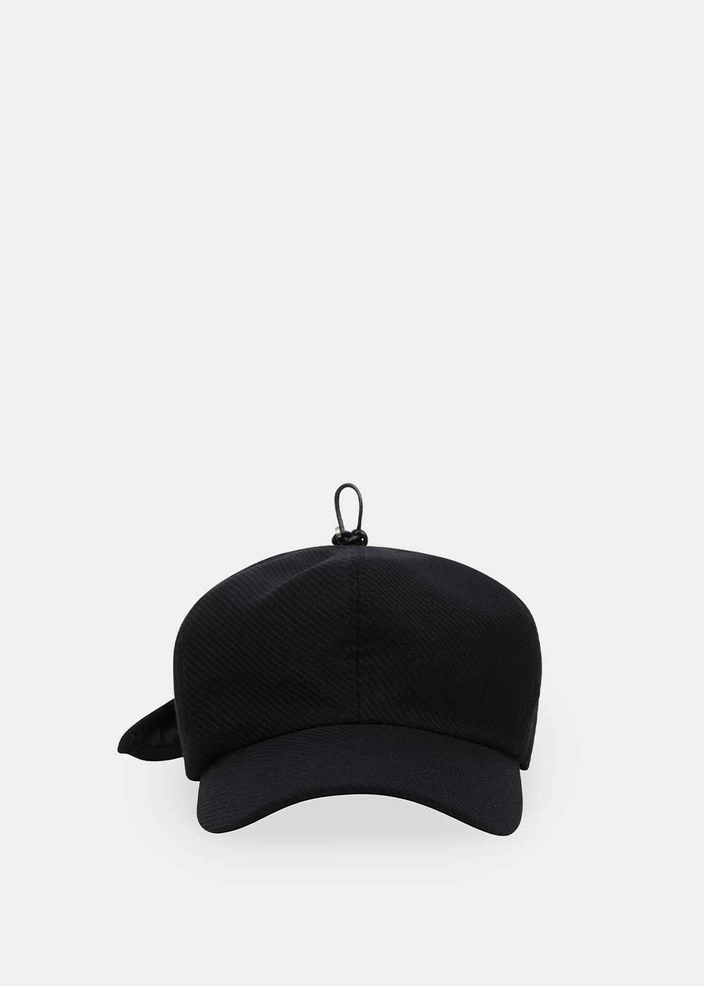 Оригінальна Black Oversized Fit 6 Panels Cap Ader error – боковий вид