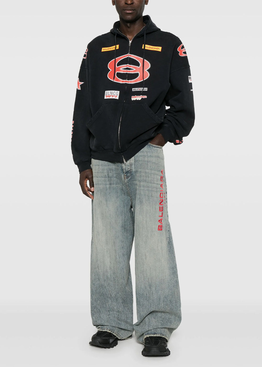Stained Baggy Pants Balenciaga – Гарантія оригінальності – вид ззаду