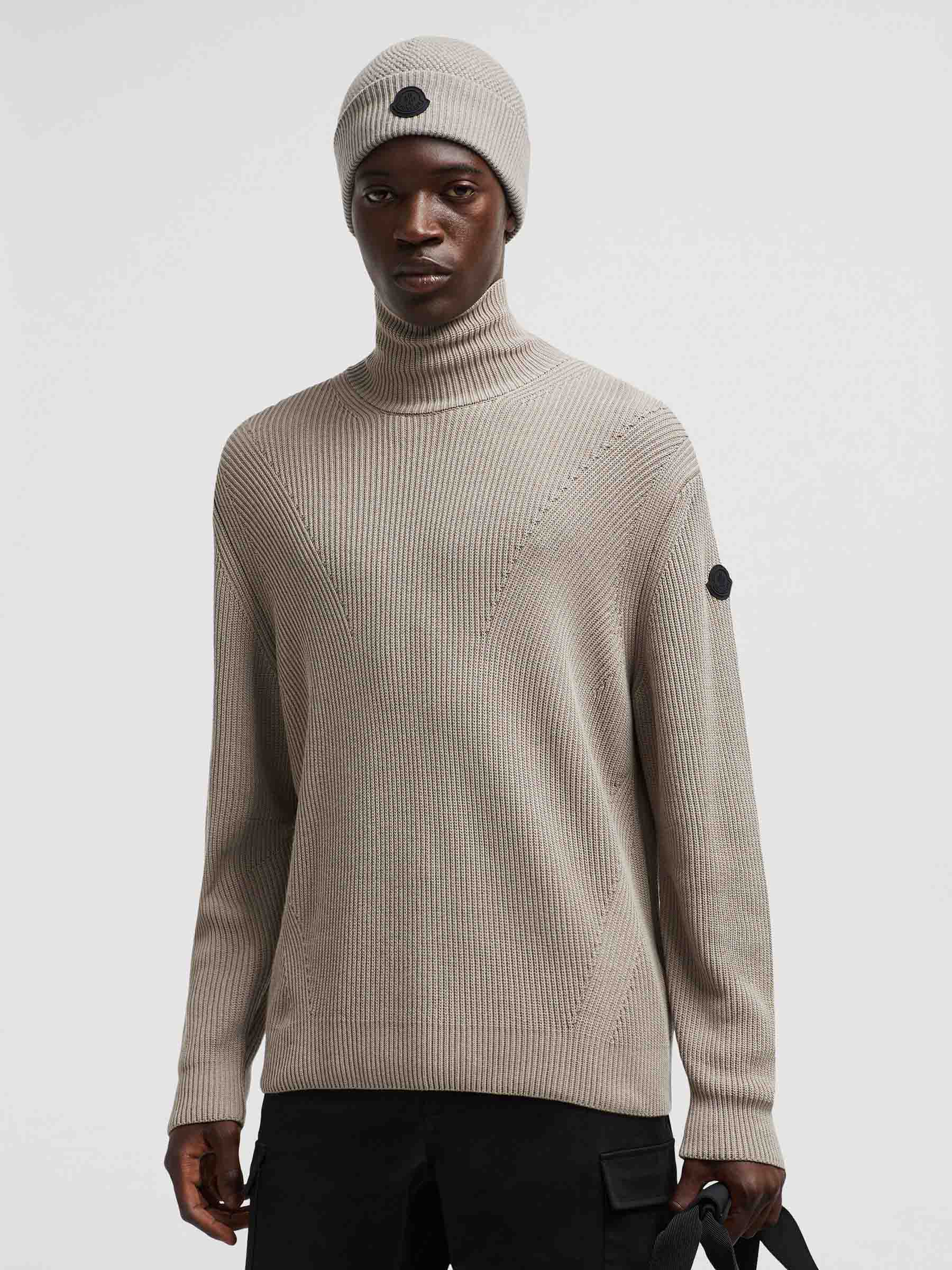 High Neck Sweater Moncler оригінал – Купити в Україні – вид ззаду - MONCLER