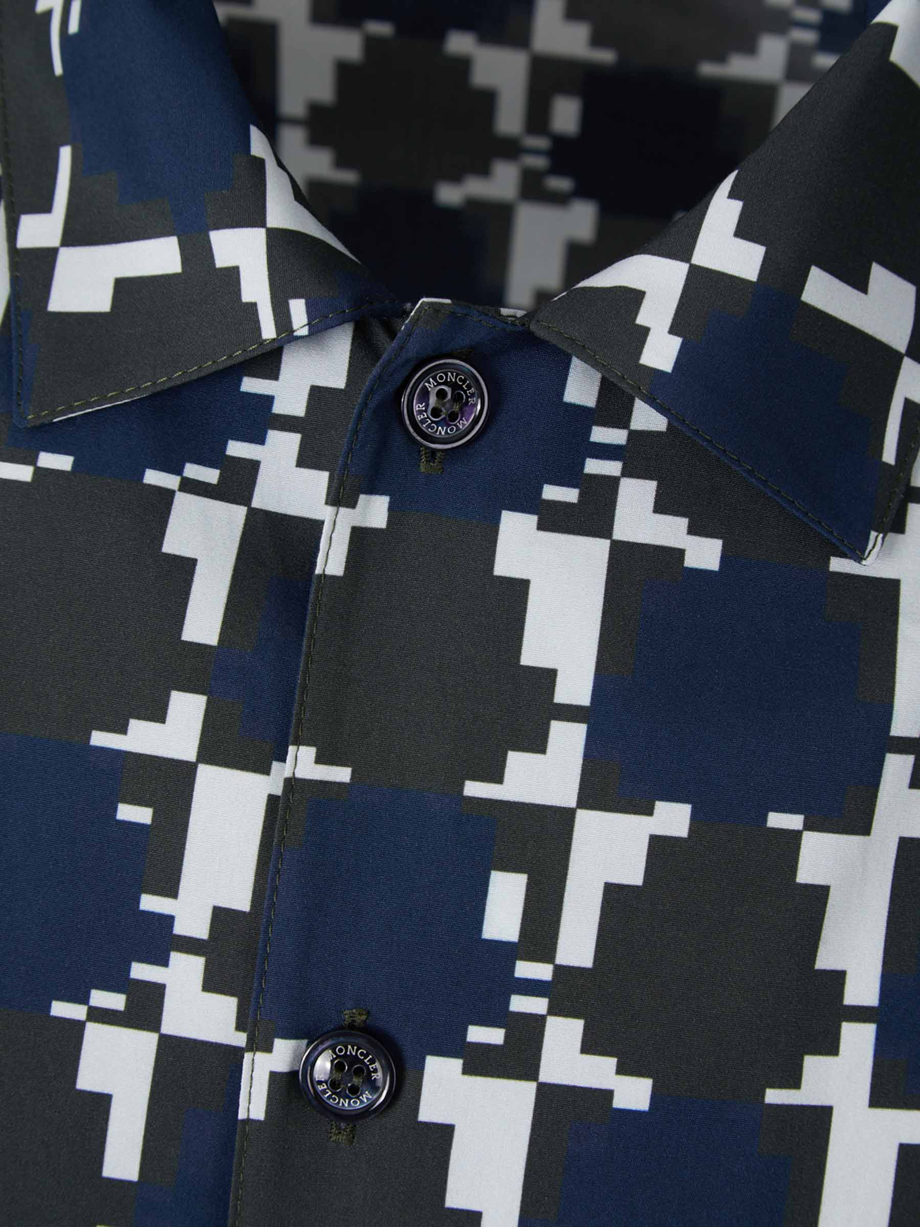 Geometric Motif Shirt Moncler – Гарантія оригінальності – детальний вид