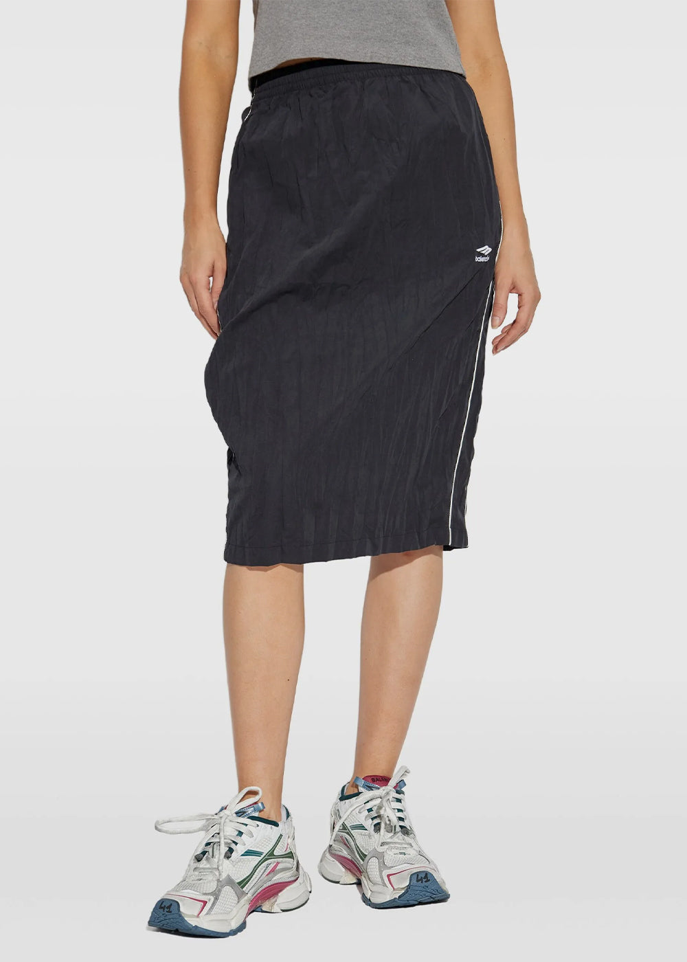 Оригінальна Black Fluid Peachy Tracksuit Dress Balenciaga – детальний вид
