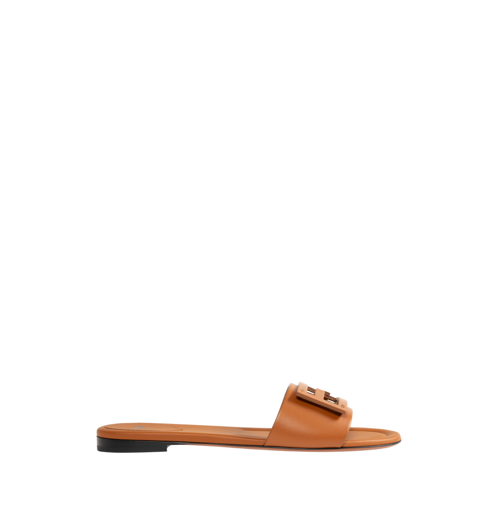 Оригінальна Baguette Slide Sandals Fendi – боковий вид