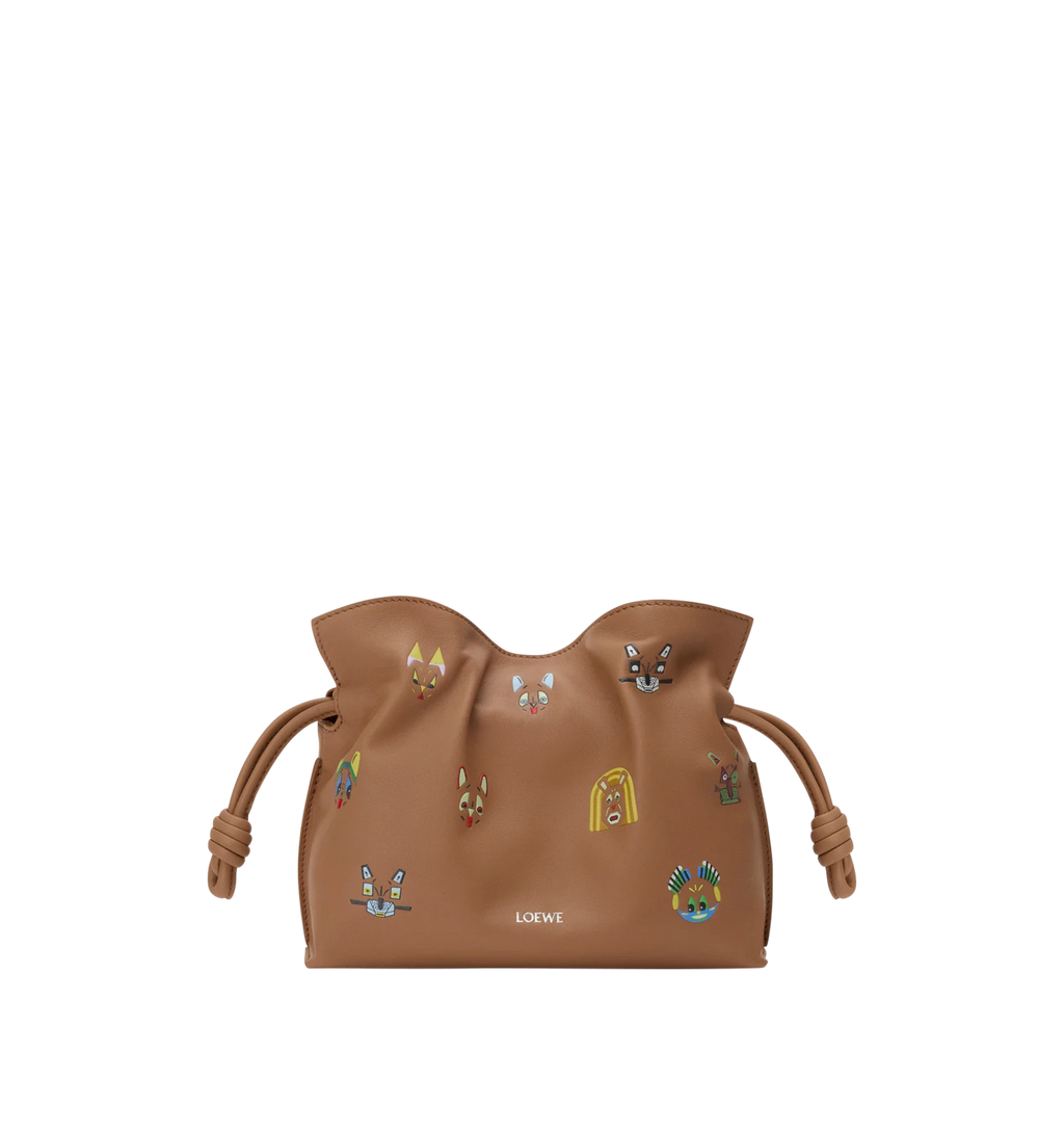 Оригінальна Cats Mini Flamenco Clutch Loewe – боковий вид