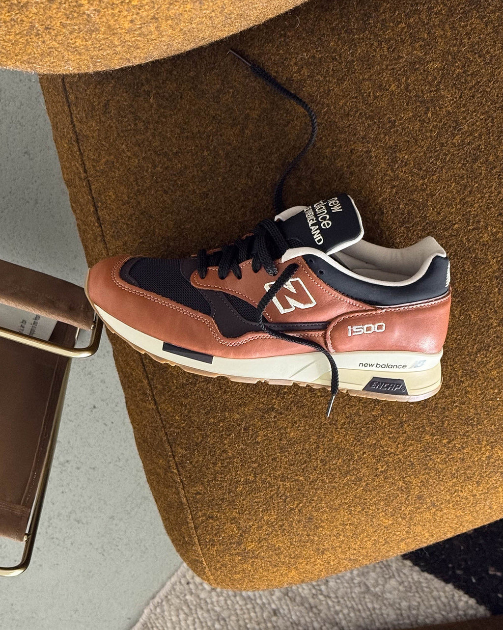 1500 *made In England* New balance оригінал – Купити в Україні – вид ззаду