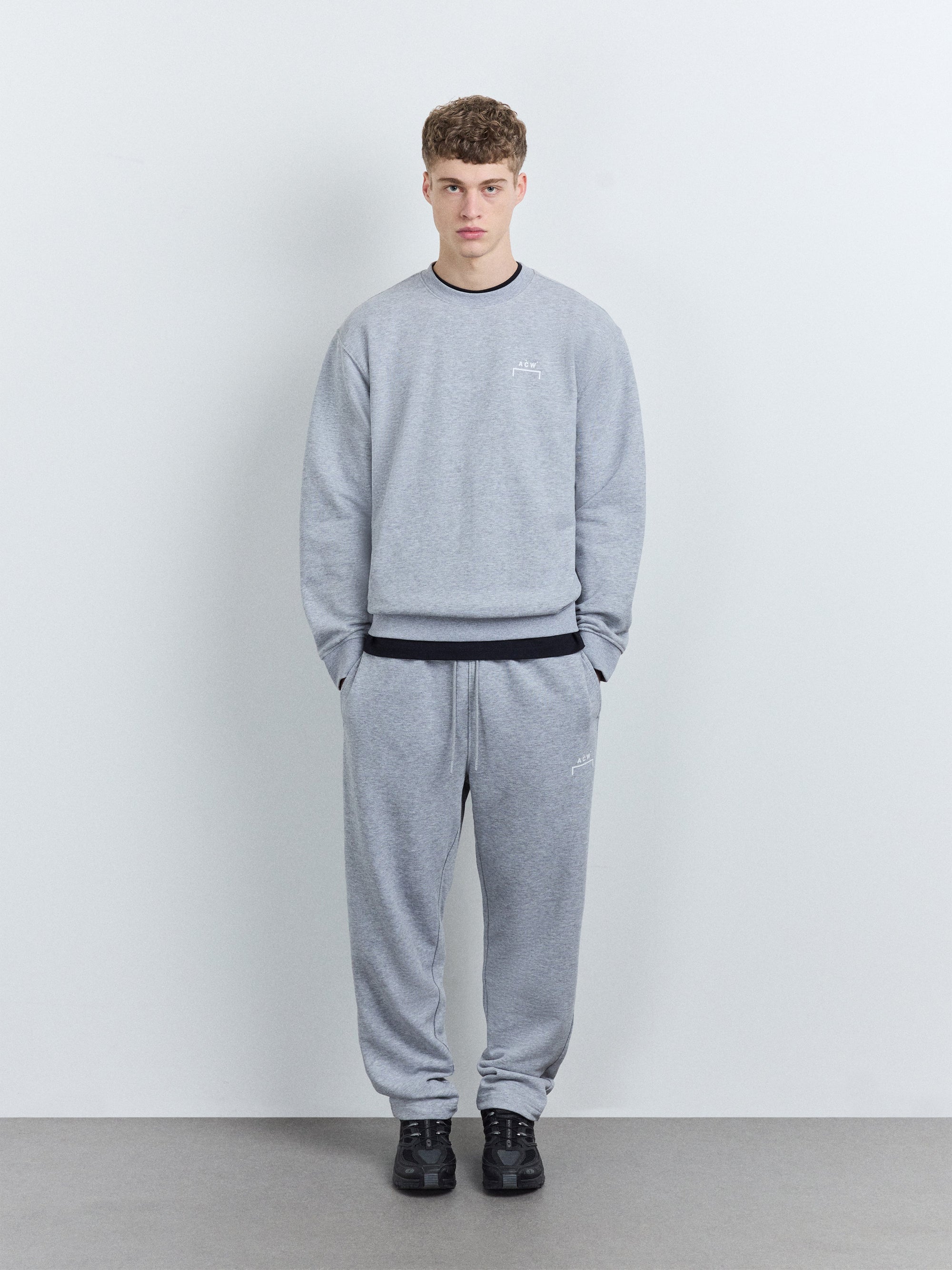 Woolmore Logo Jogger Grey Marl A cold wall – Гарантія оригінальності – детальний вид