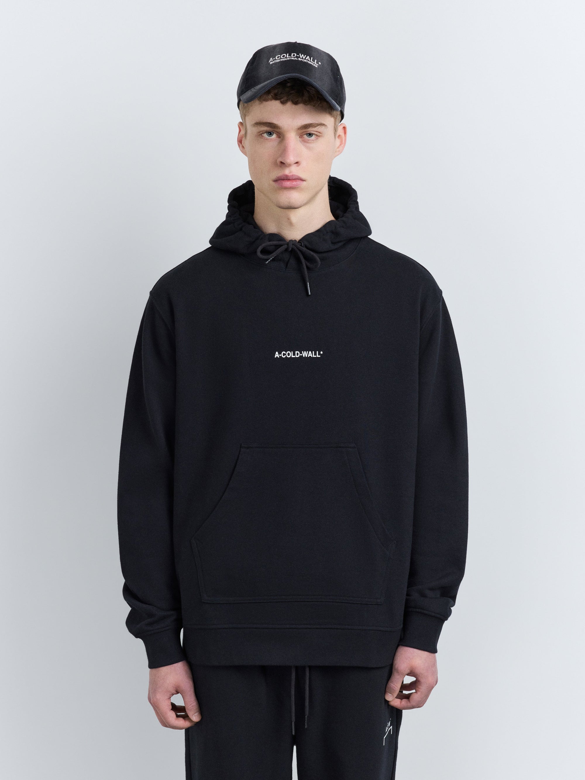 Оригінальна Carradale Logo Hoodie Black A cold wall – детальний вид