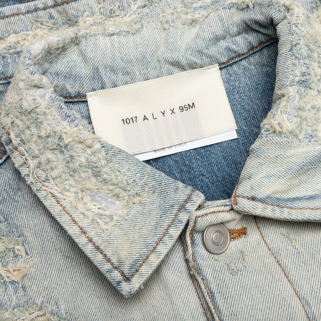 Оригінальна Destroyed Denim Jacket 1017 alyx 9sm – детальний вид