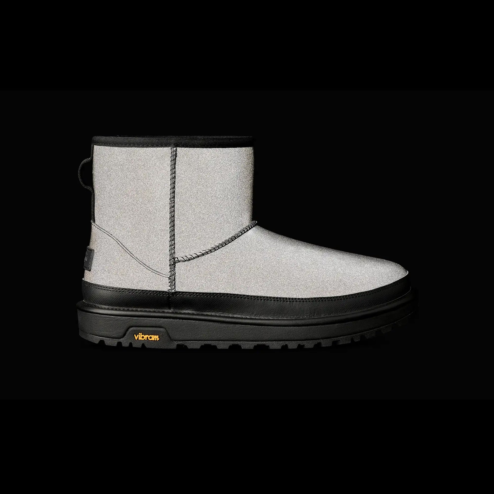 Оригінальна Mens Classic Mini Reflective Boot Ugg – вид ззаду