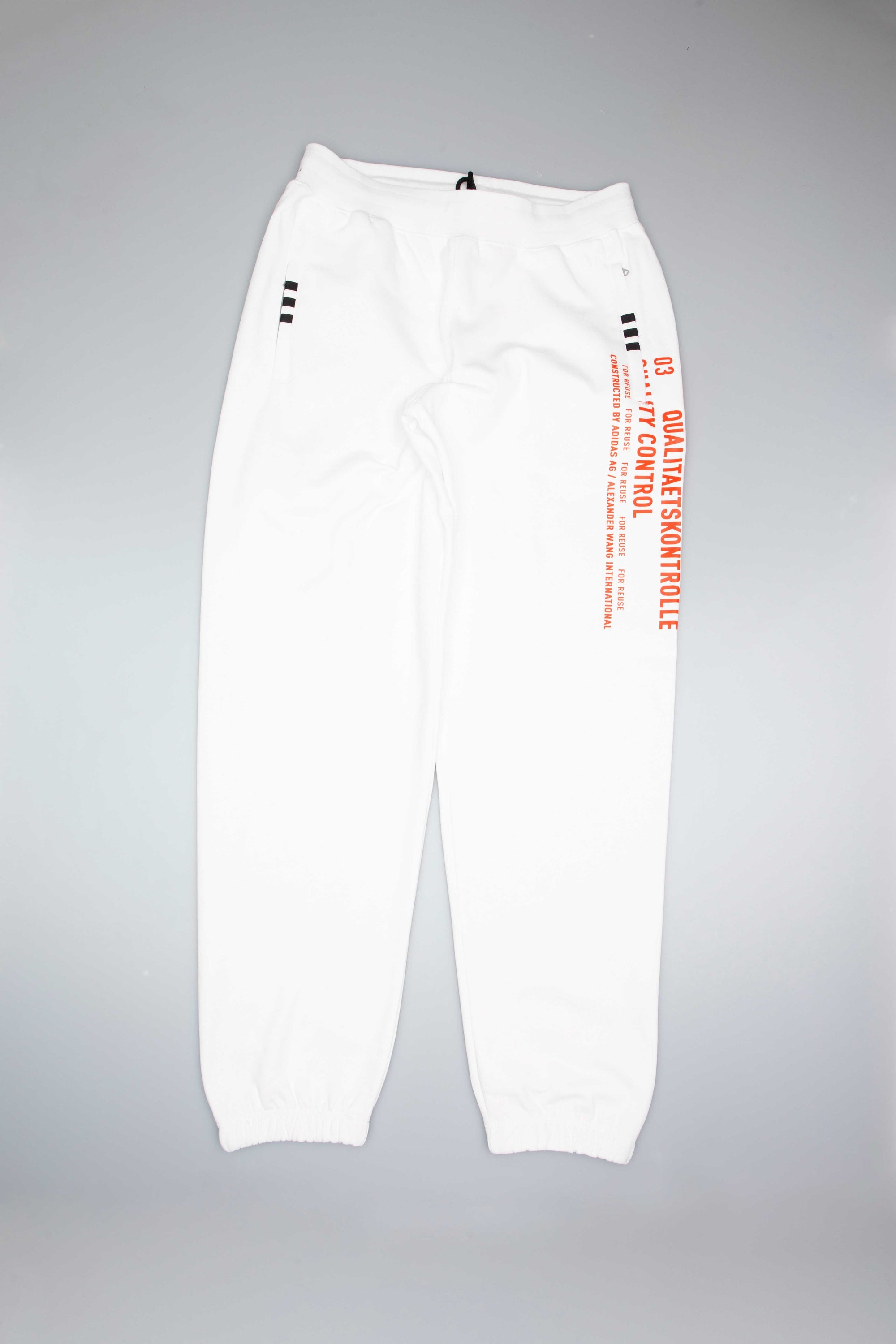 Original By Alexander Wang Graphic Mens Jogger Pants White Adidas оригінал – Купити в Україні – вид ззаду - ADIDAS
