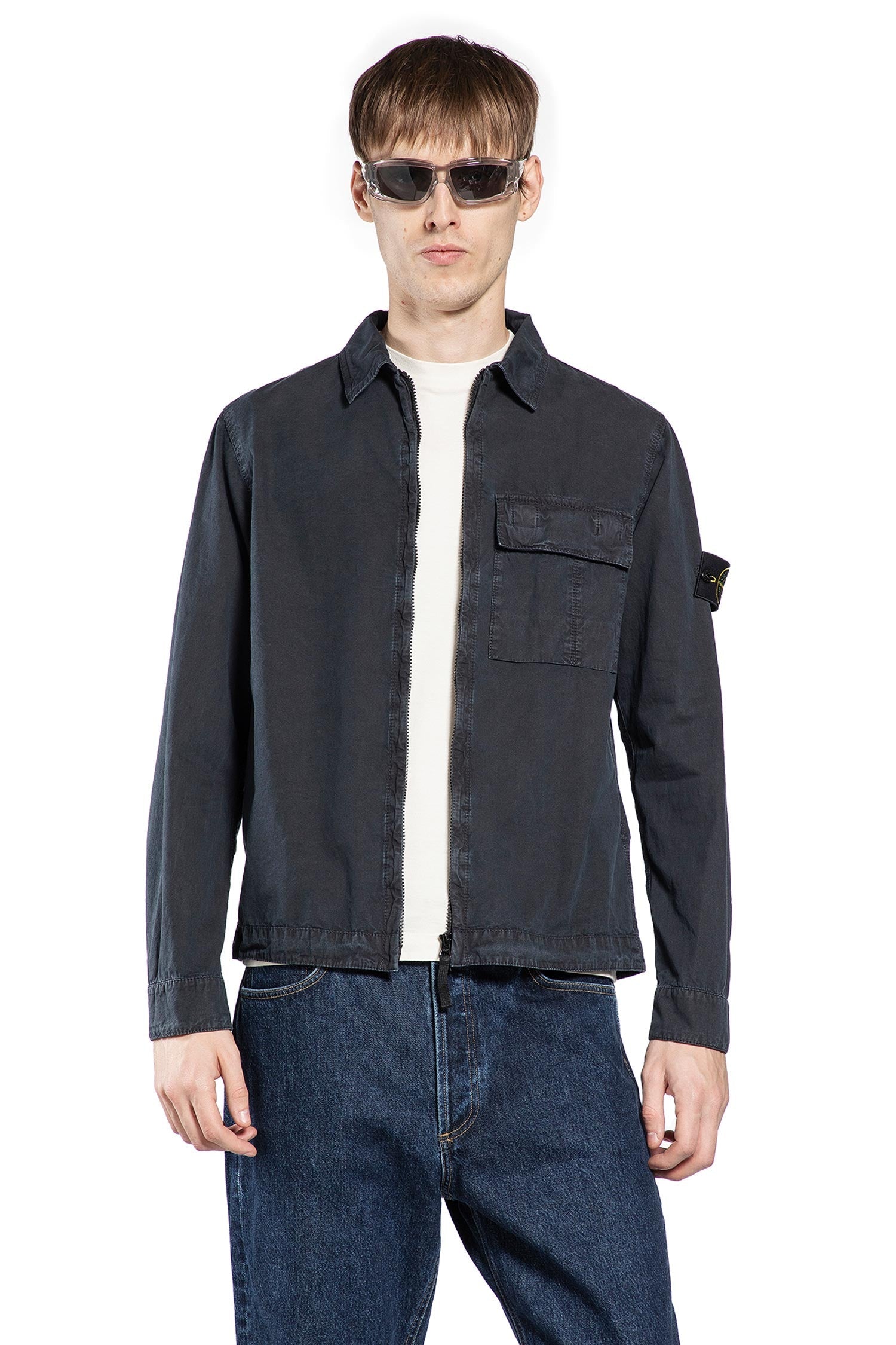 Stone island Outerwear оригінал | Швидка доставка Україна – боковий вид
