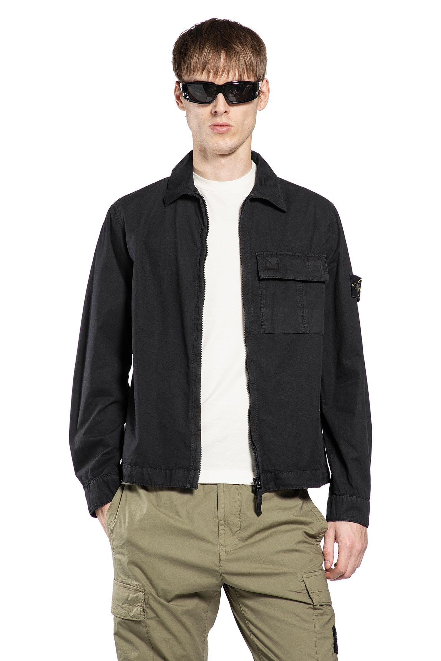 Stone island Outerwear оригінал | Швидка доставка Україна – боковий вид