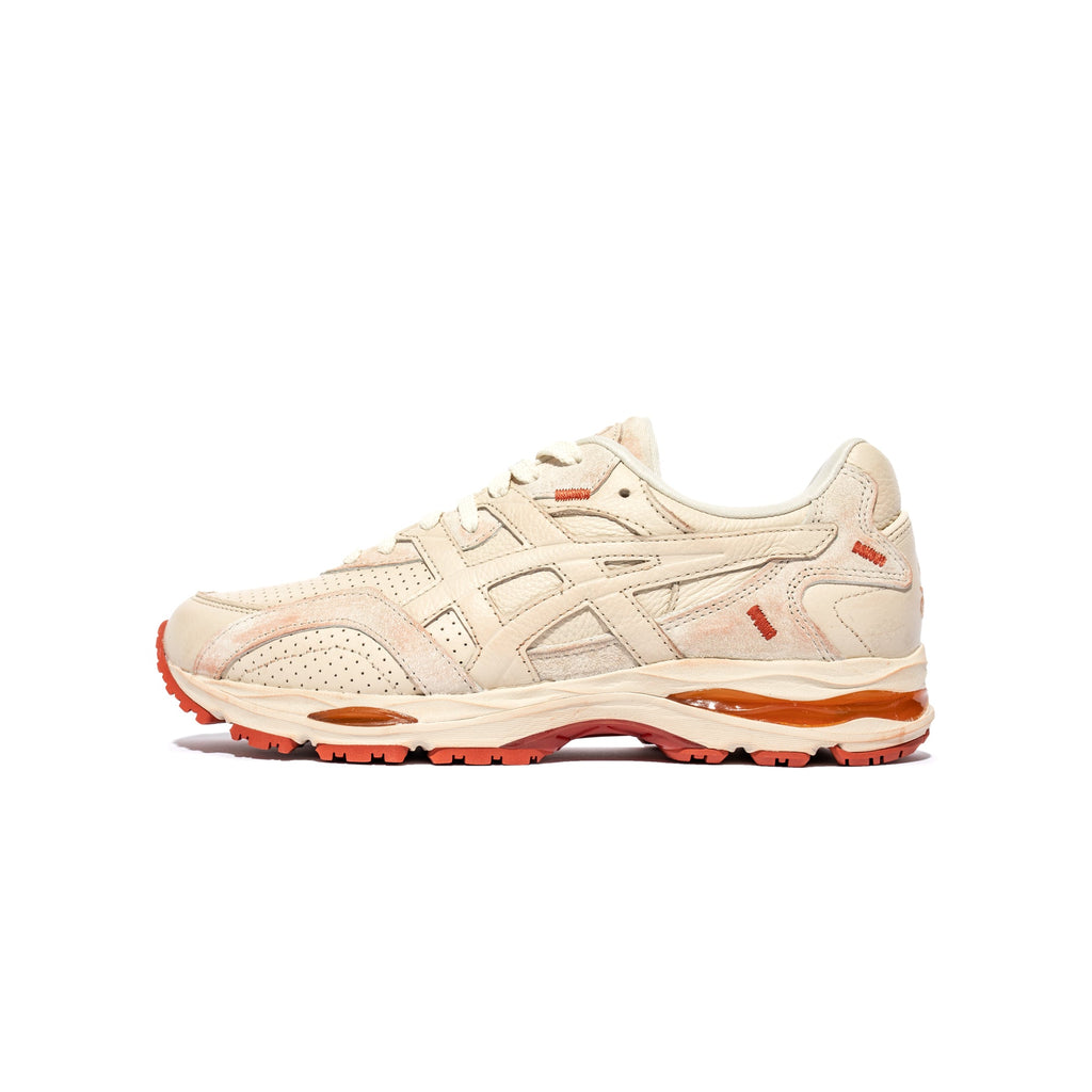 Оригінальна Mens Gel MC Plus Shoes Angora Asics – боковий вид
