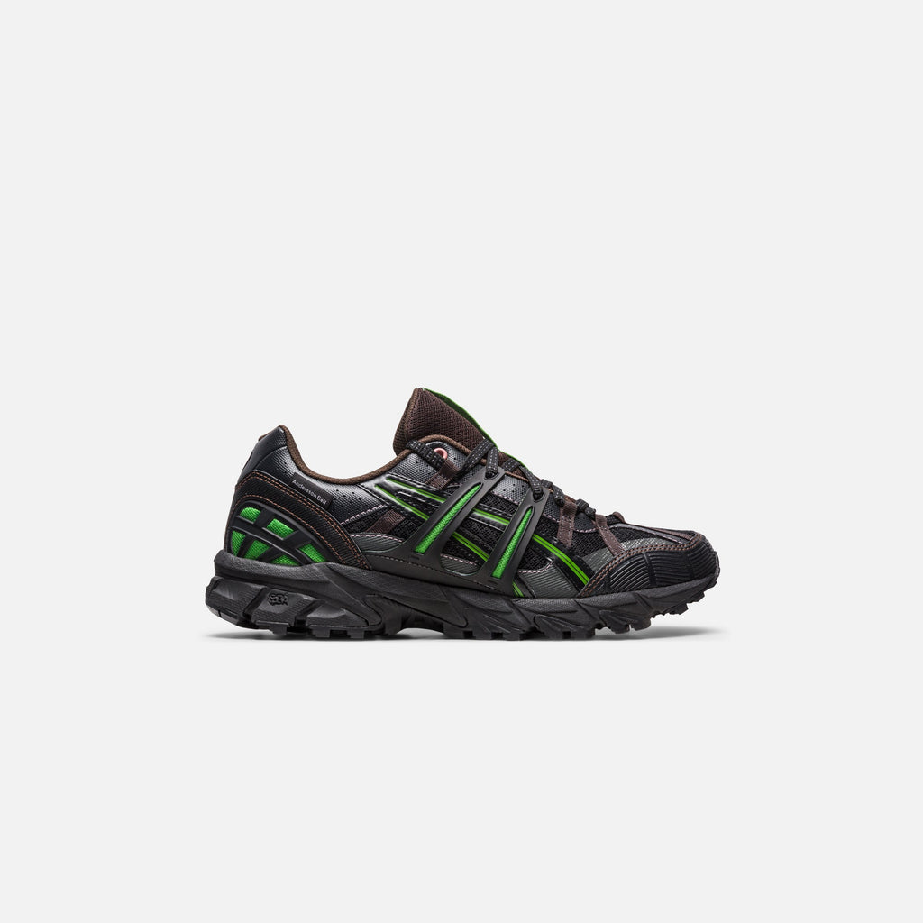Оригінальна Gel Sonoma 15 50 Black Asics – боковий вид