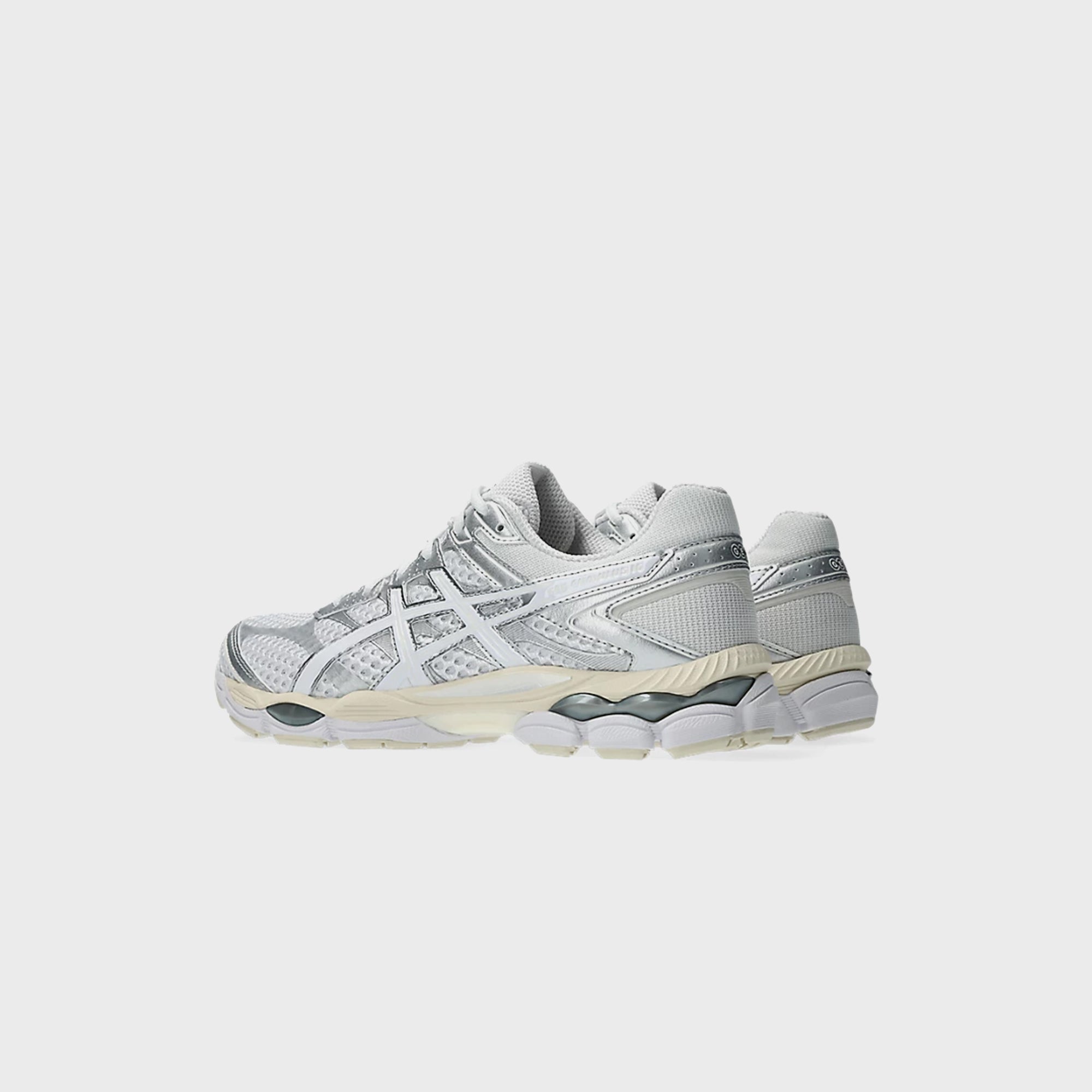 Оригінальна Gel Cumulus 16 White Asics – детальний вид