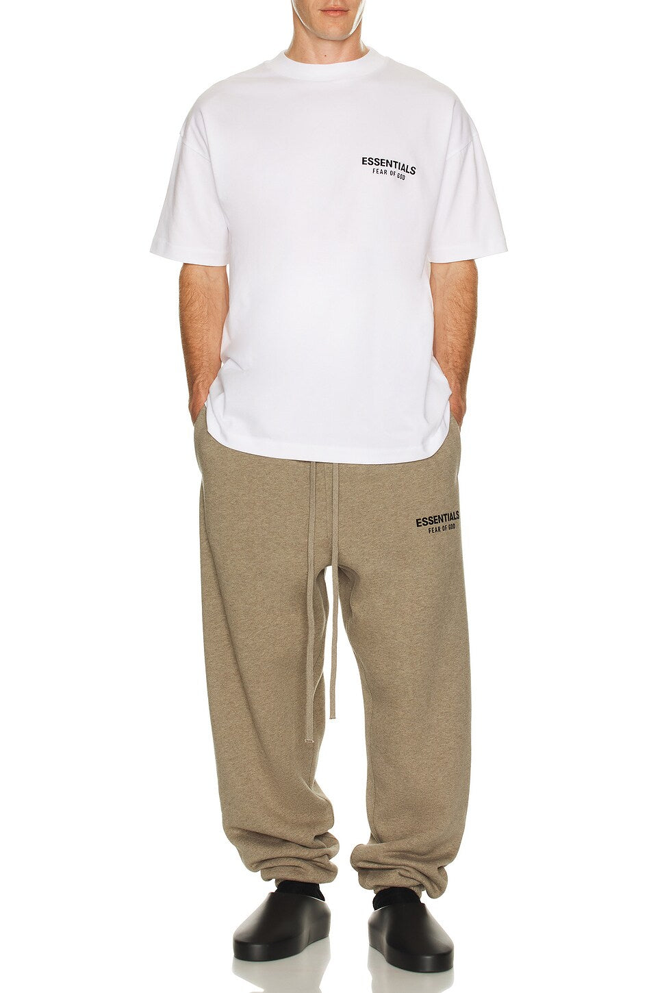 Essentials SS25 Bright White Classic Tee Fear of god оригінал – Купити в Україні – боковий вид