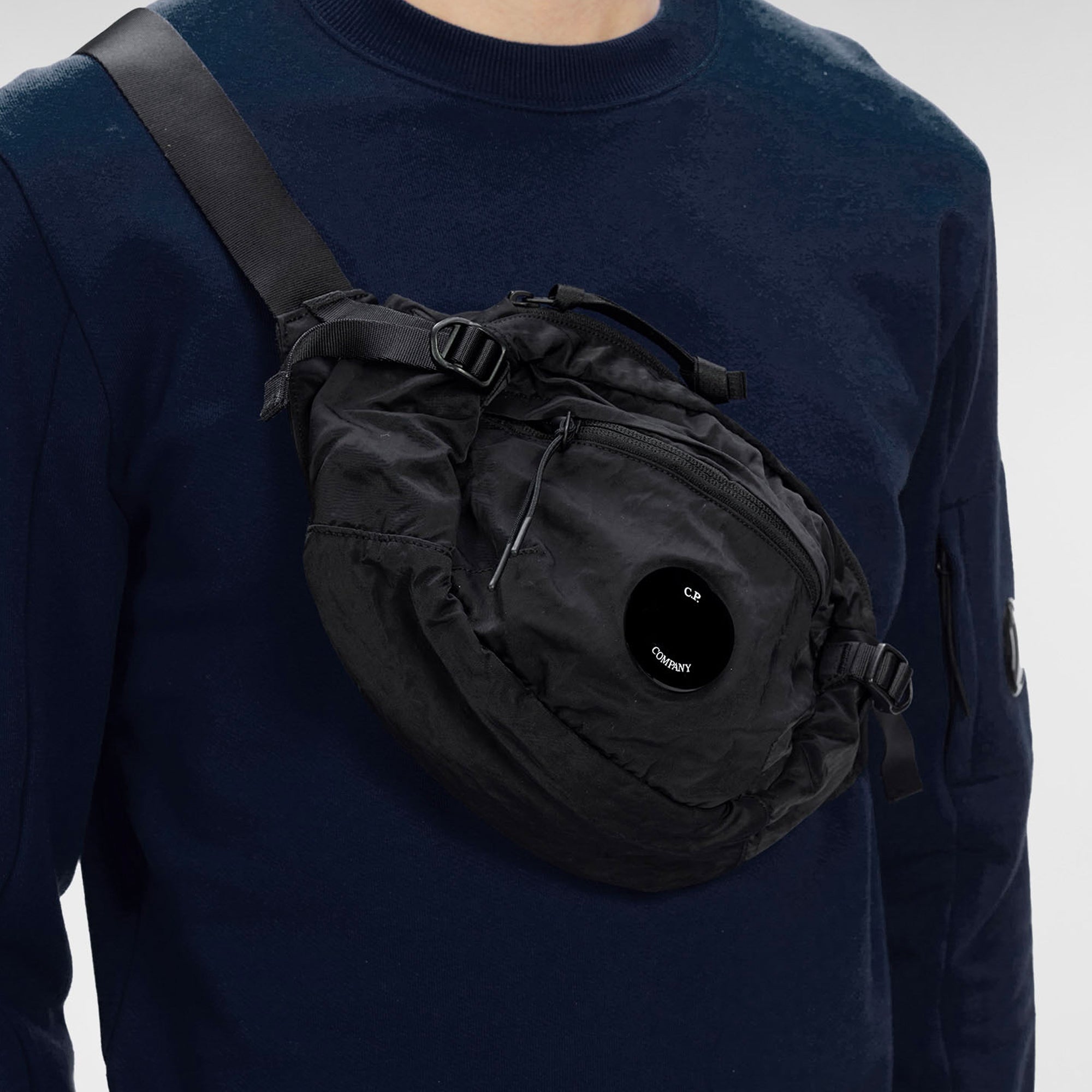 Nylon B Crossbody Bag Cp company оригінал – Купити в Україні – вид ззаду