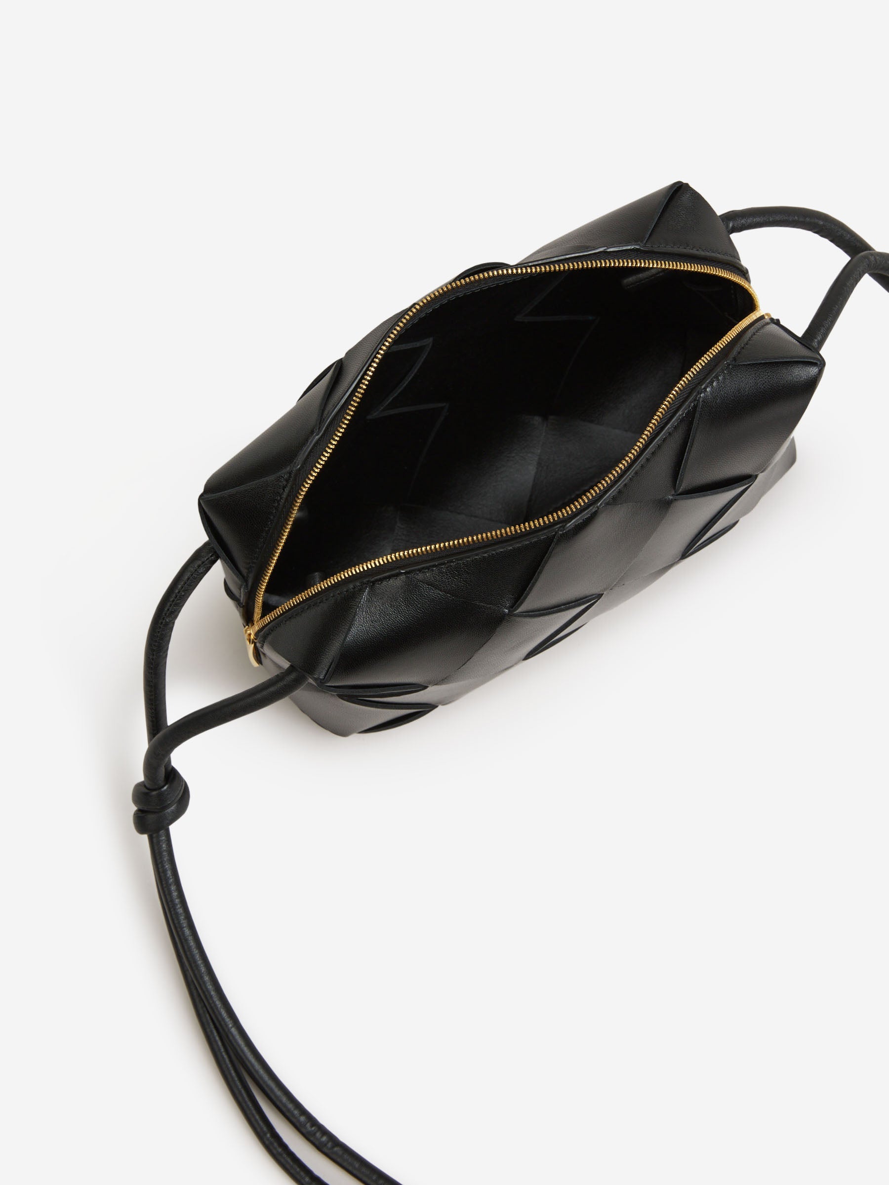 S Cassette Crossbody Bag Bottega veneta – Гарантія оригінальності – збільшений вид
