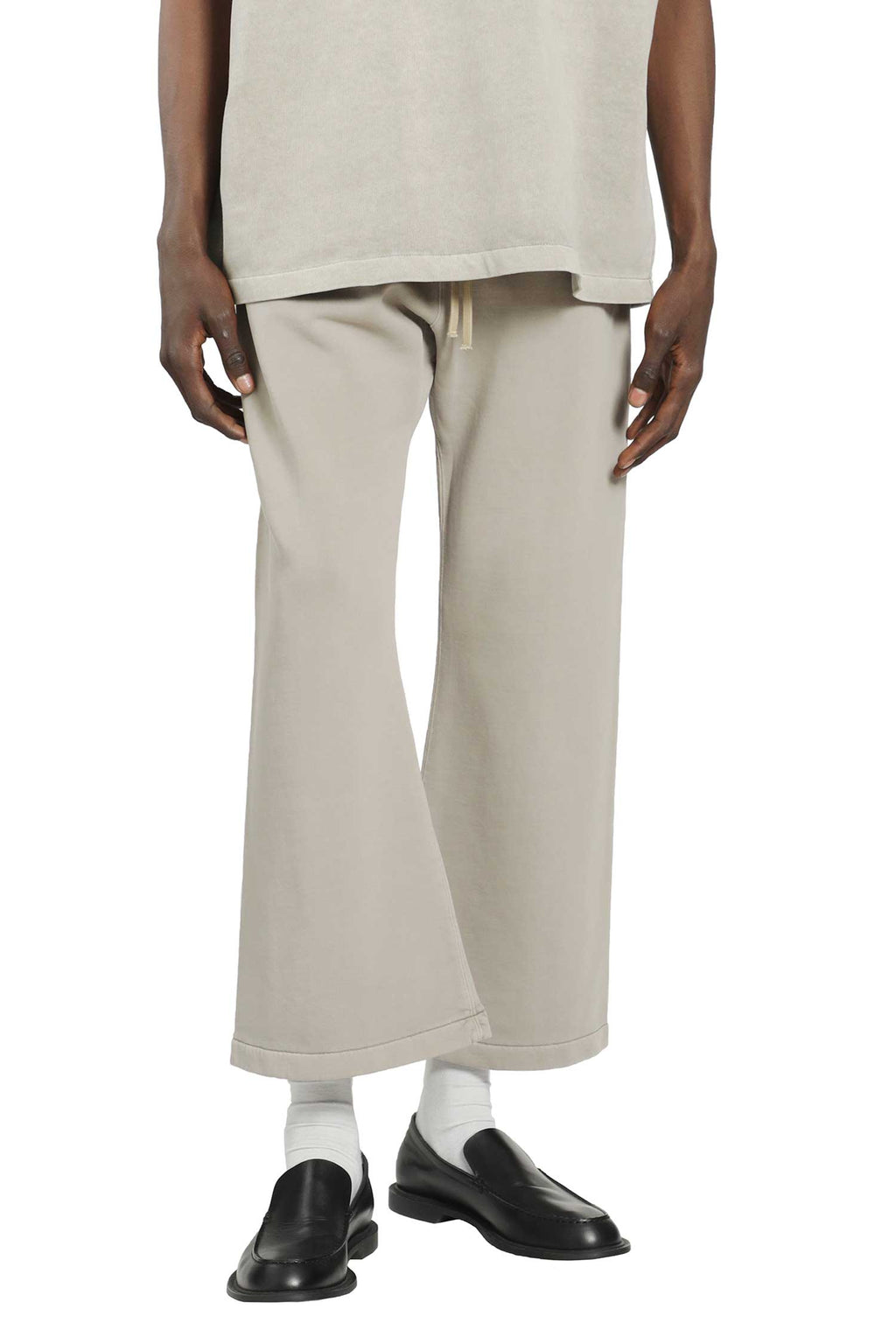 Training Classic Fit Flare Sweatpants Fear of god – Гарантія оригінальності – боковий вид