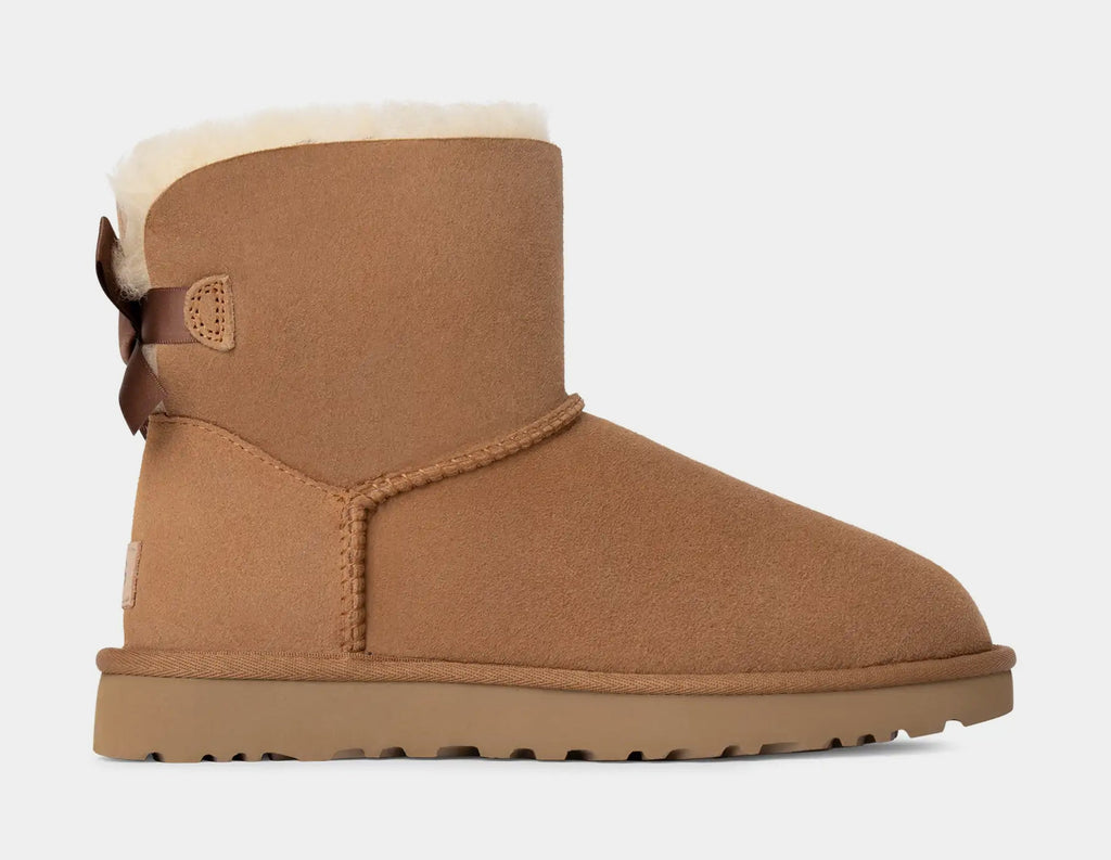 Оригінальна Mini Bailey Bow II Womens Boots Ugg – боковий вид