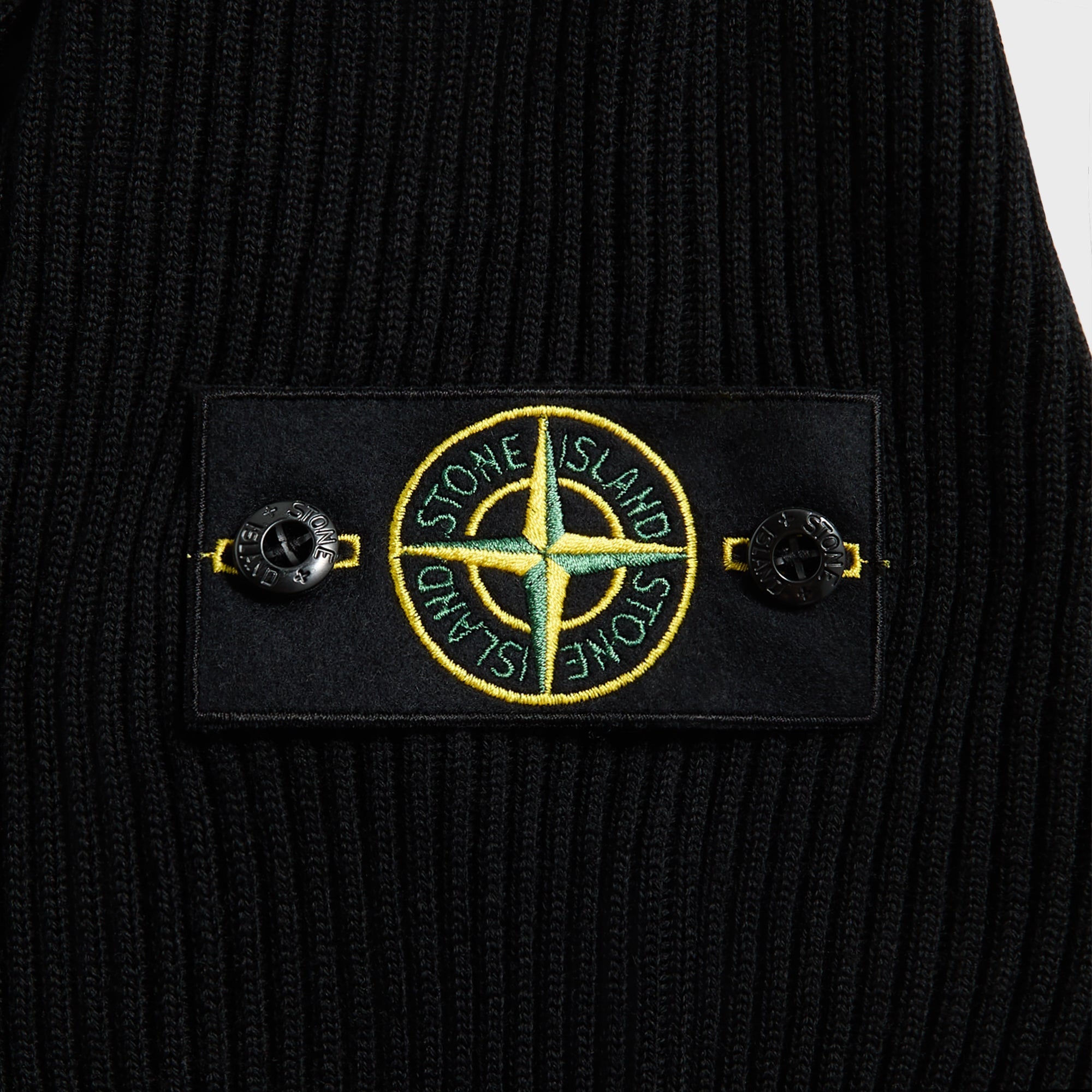 Оригінальна Crew Neck Black Stone island – детальний вид