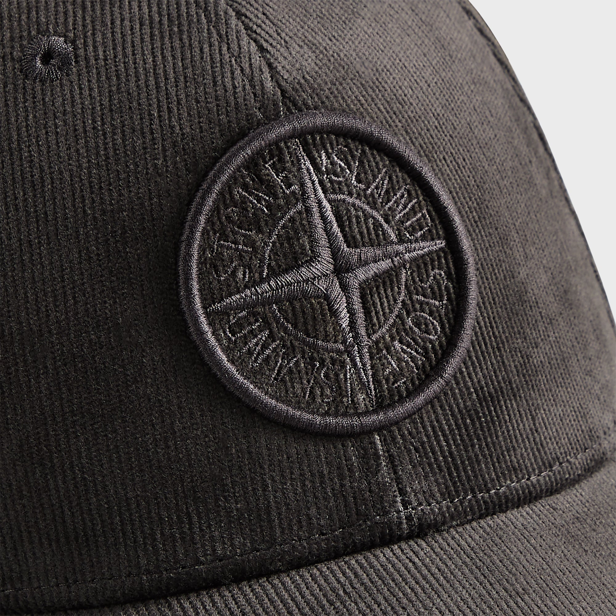 Hat Charcoal Stone island – Гарантія оригінальності – детальний вид