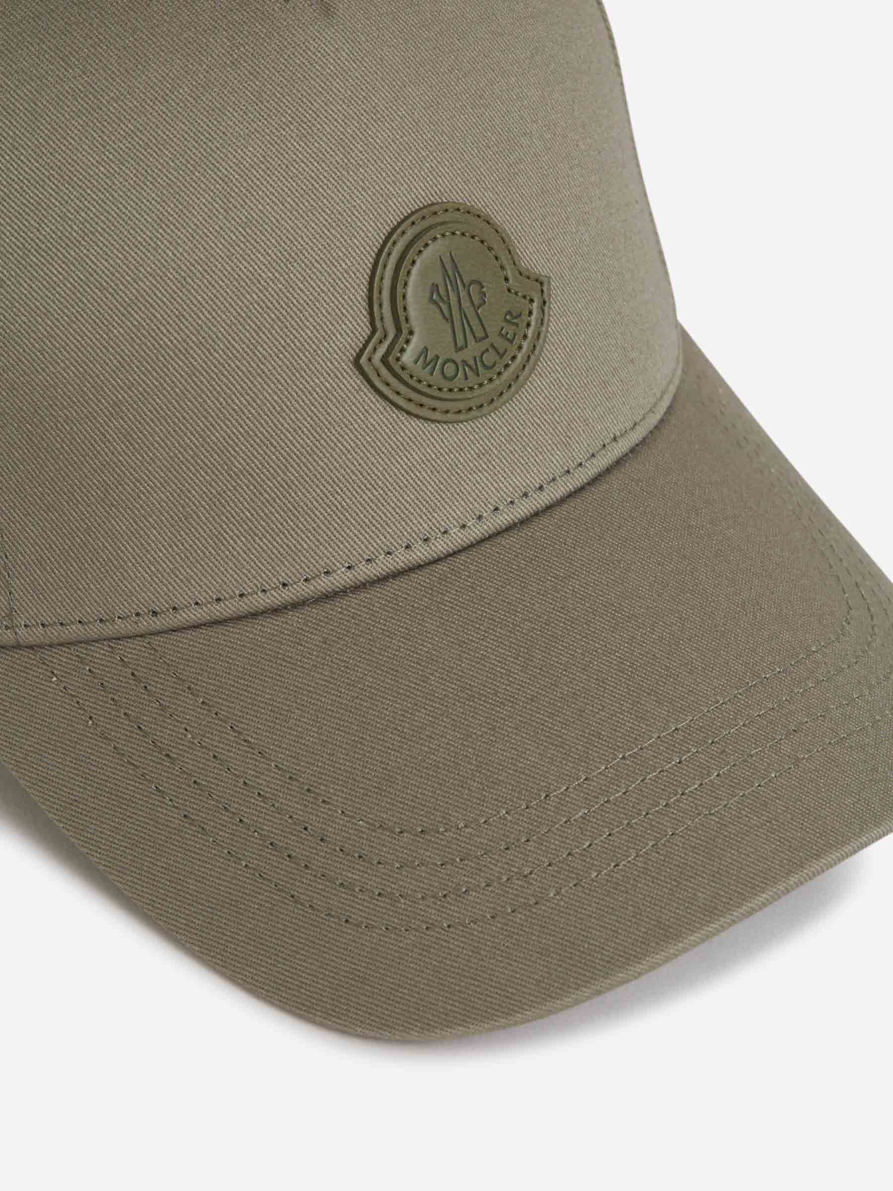Оригінальна Logo Cotton Cap Moncler – збільшений вид