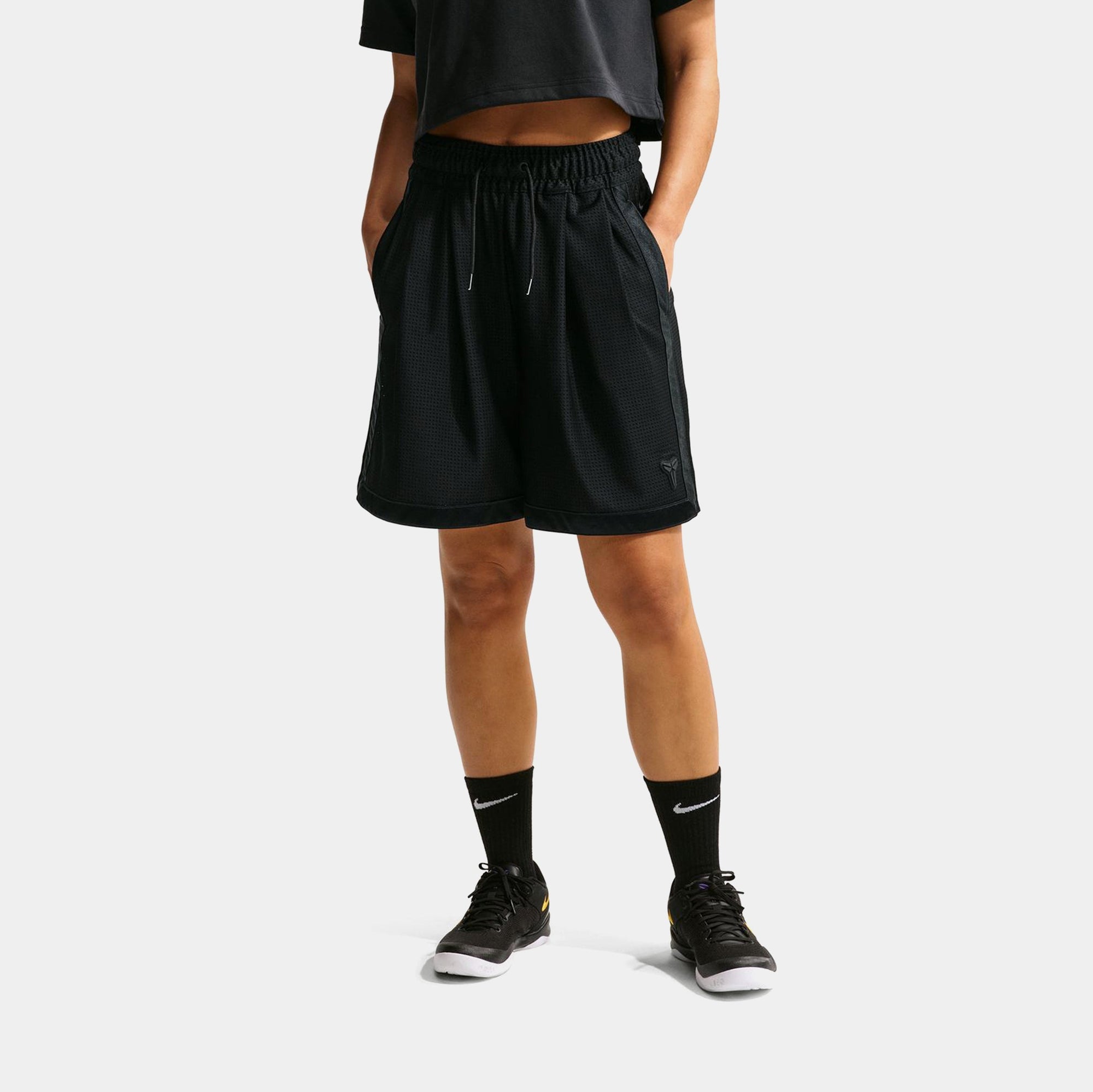 Оригінальна Kobe Basketball Womens Shorts Nike – боковий вид