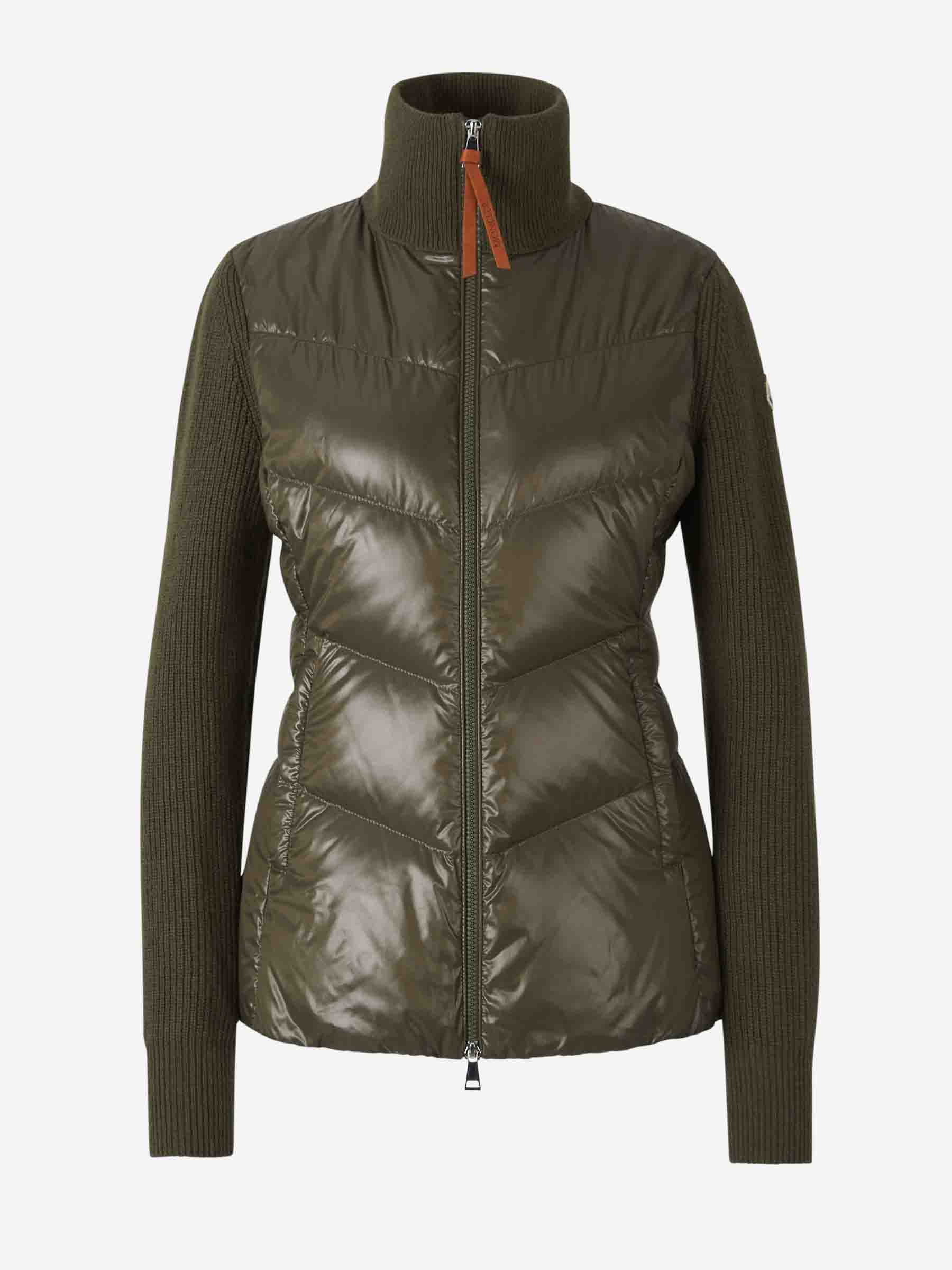 Wool Quilted Cardigan Moncler оригінал – Купити в Україні – боковий вид - MONCLER