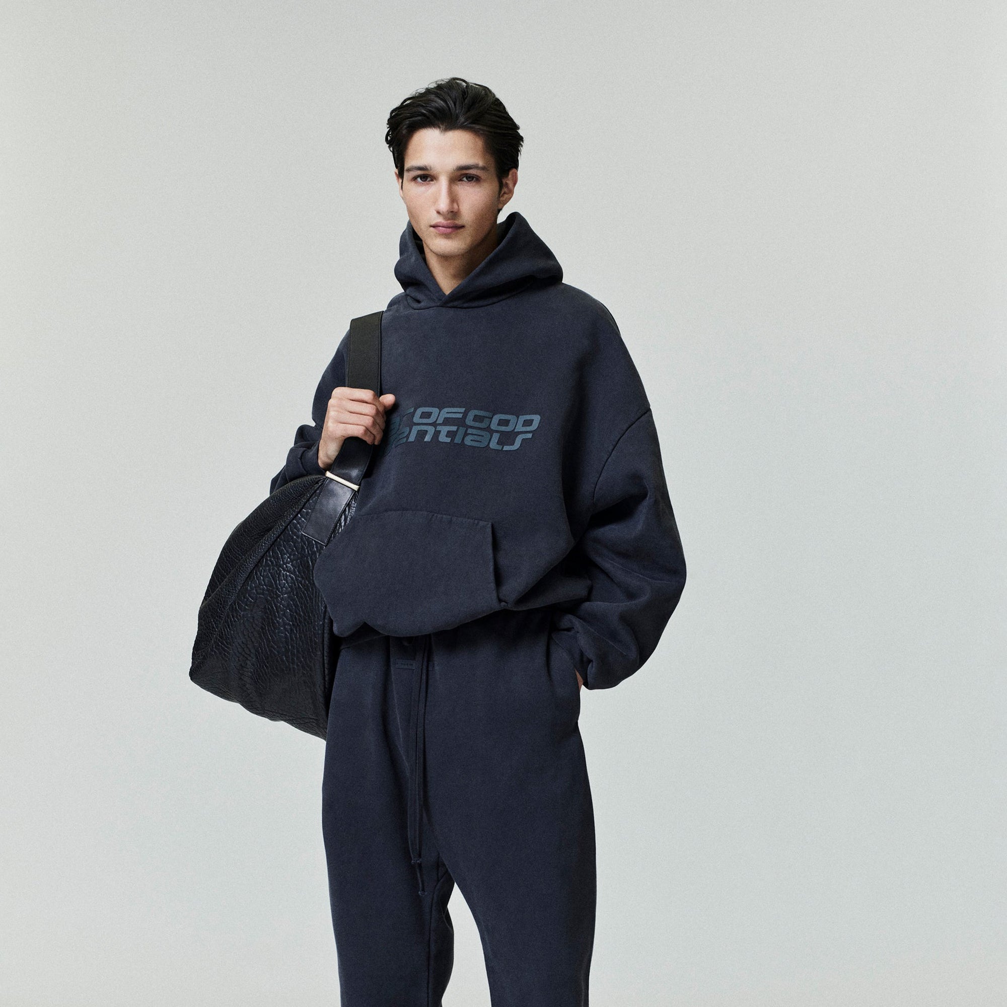 Mens Heavy Fleece 90s Hoodie Fear of god оригінал – Купити в Україні – вид ззаду - FEAR OF GOD