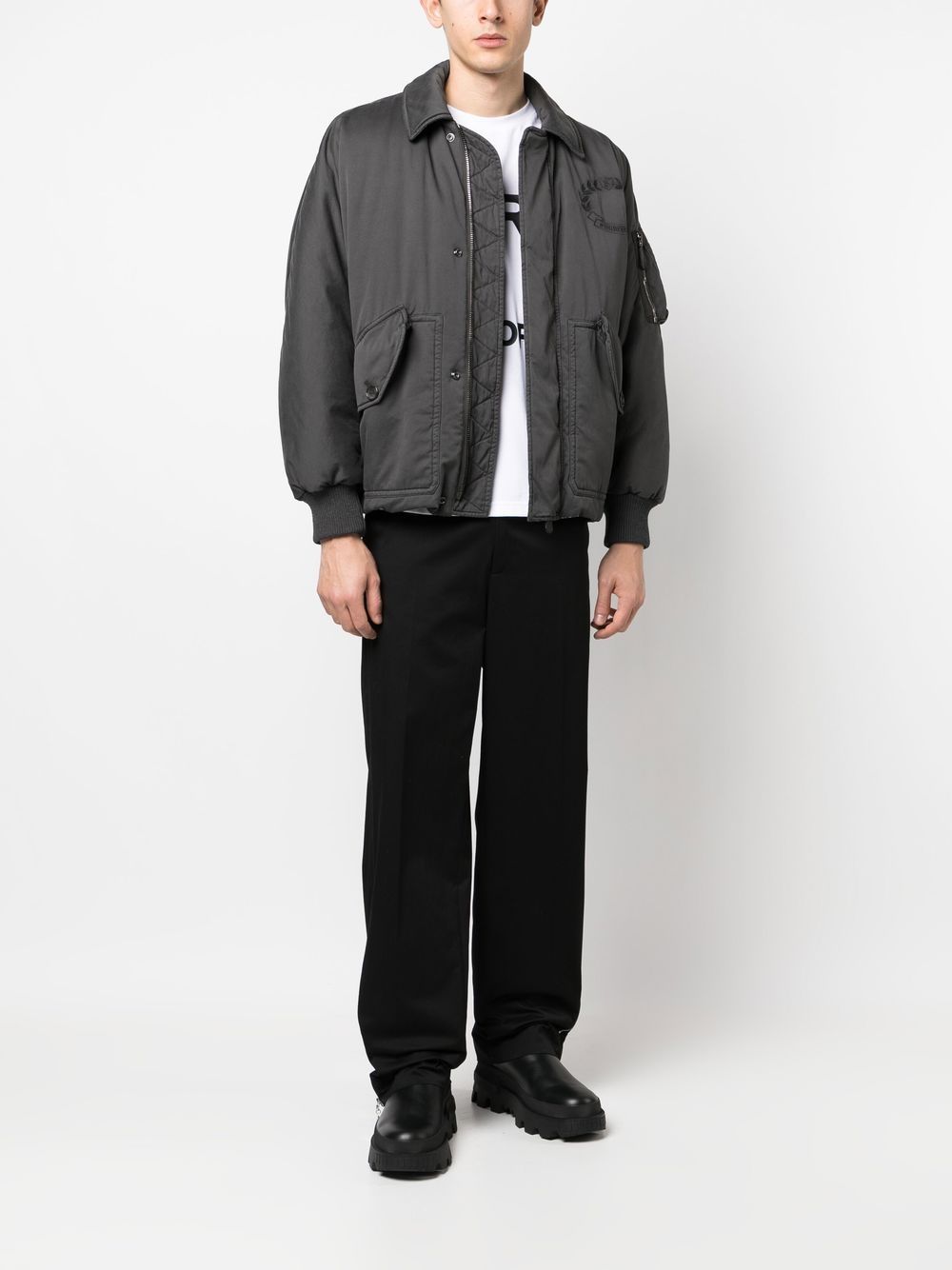 Burberry Outerwear оригінал | Швидка доставка Україна – вид ззаду