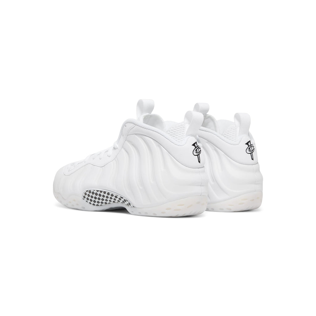 Оригінальна Air Foamposite One Nike – збільшений вид