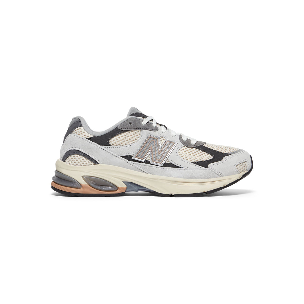 Оригінальна 2010 New balance – боковий вид