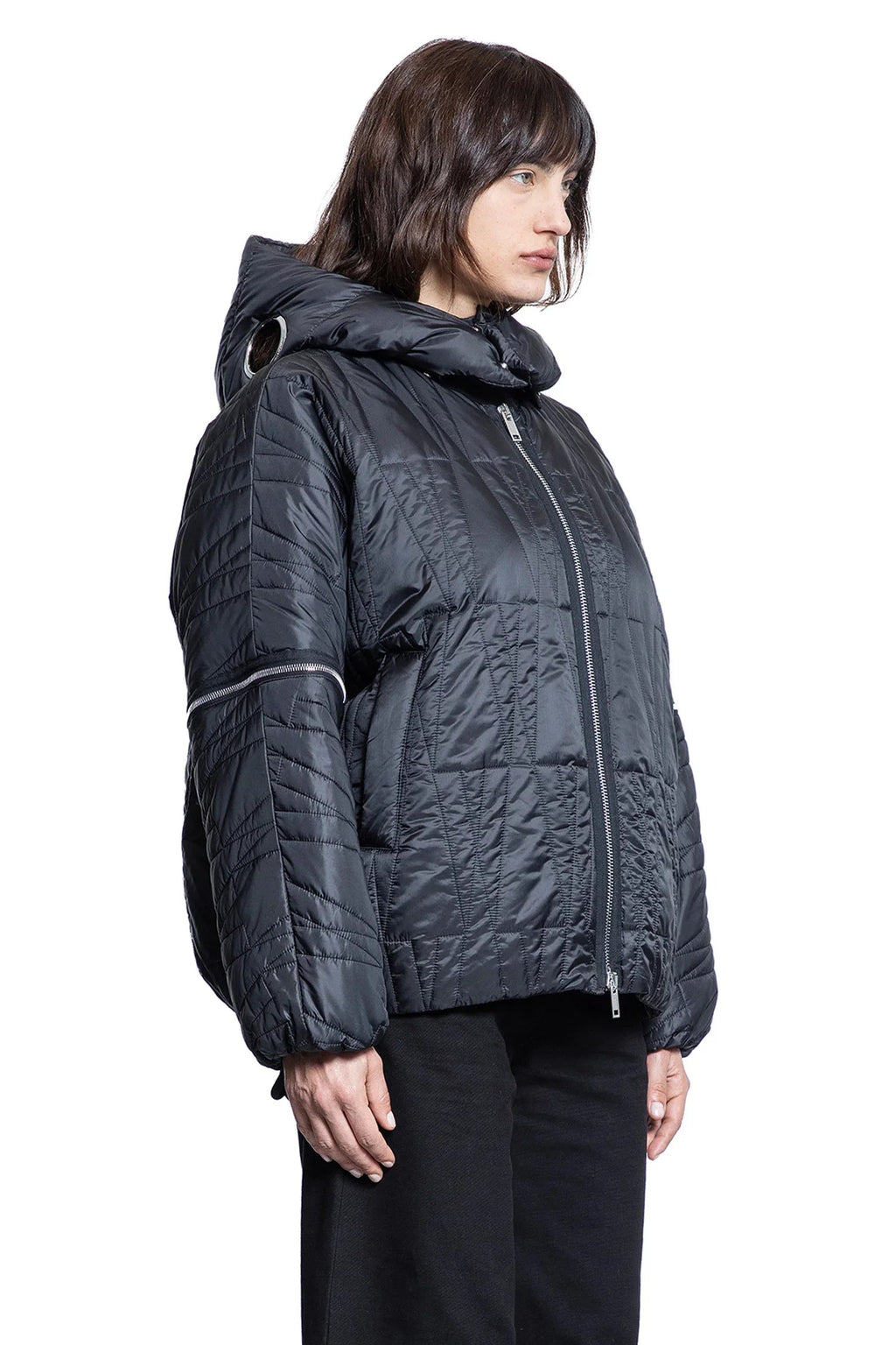 Willow Smith Collaboration Haissa Short Down Jacket Moncler оригінал – Купити в Україні – детальний вид