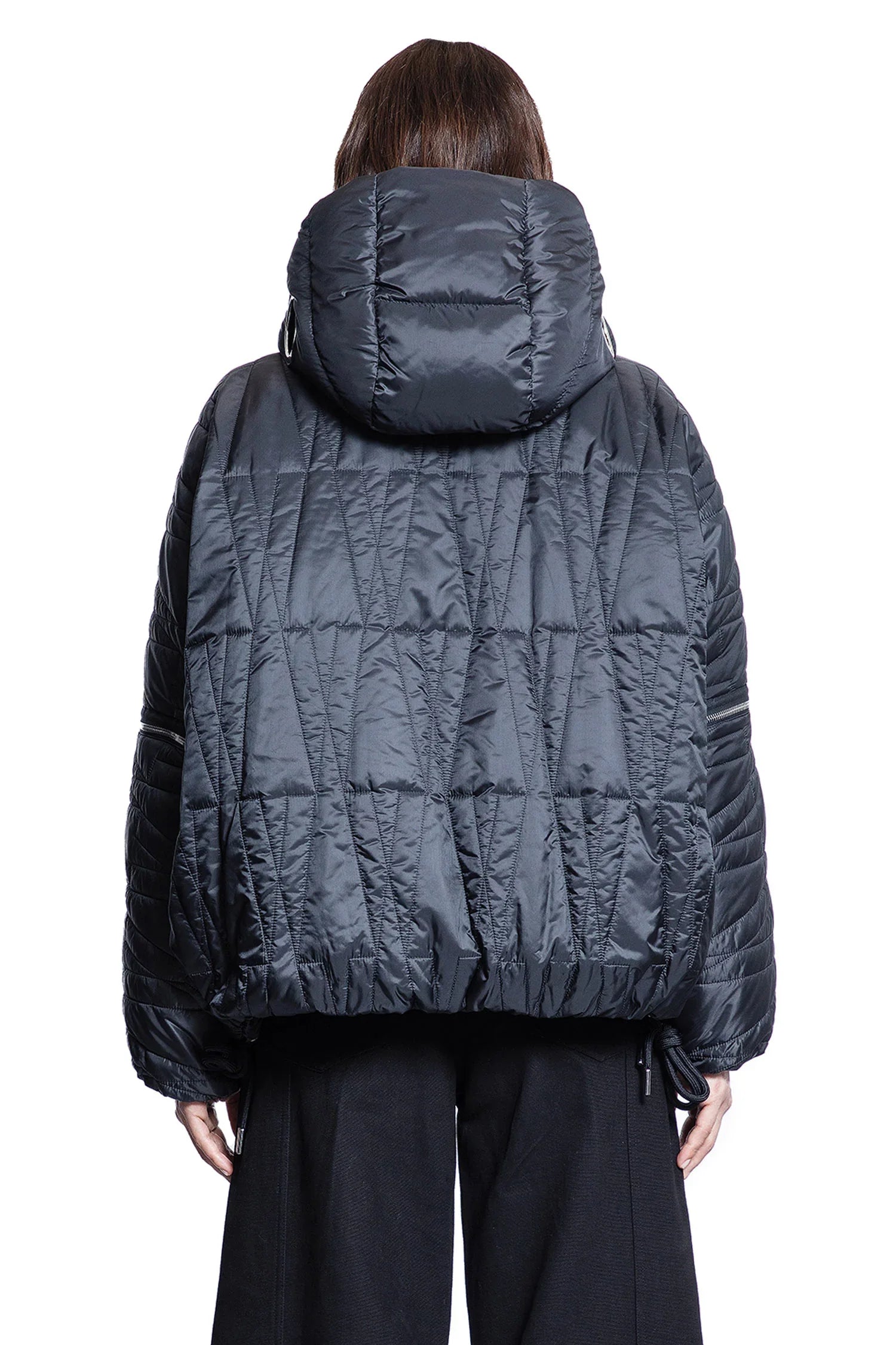 Willow Smith Collaboration Haissa Short Down Jacket Moncler оригінал – Купити в Україні – збільшений вид