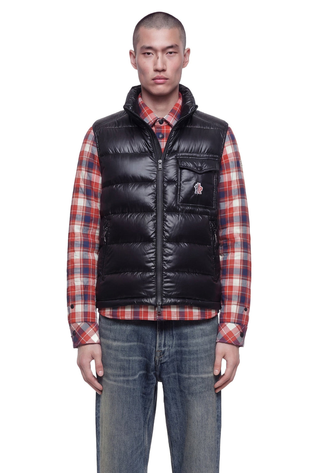 Оригінальна Uychi Short Down Vest Moncler – боковий вид