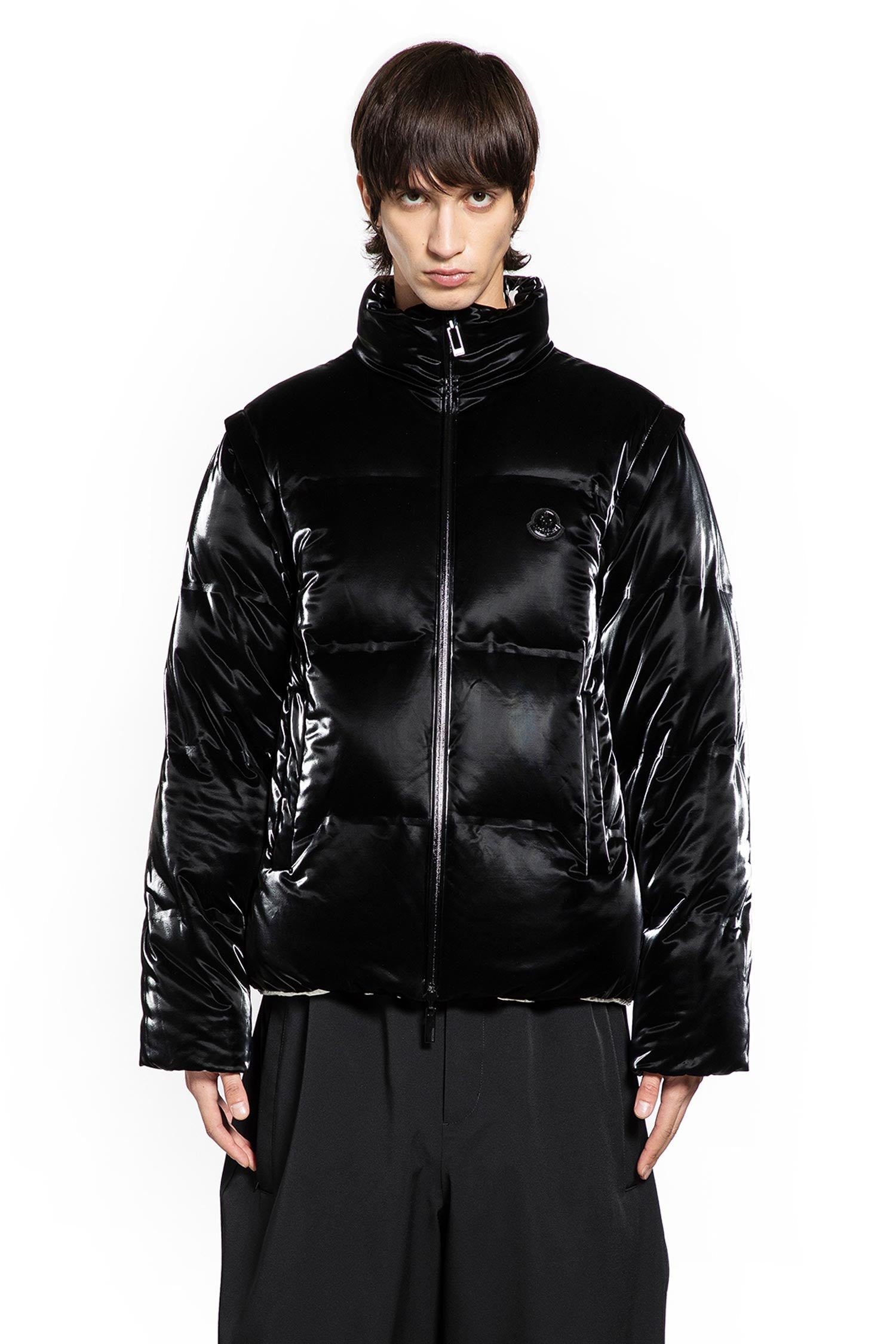Moncler Outerwear оригінал | Швидка доставка Україна – вид ззаду