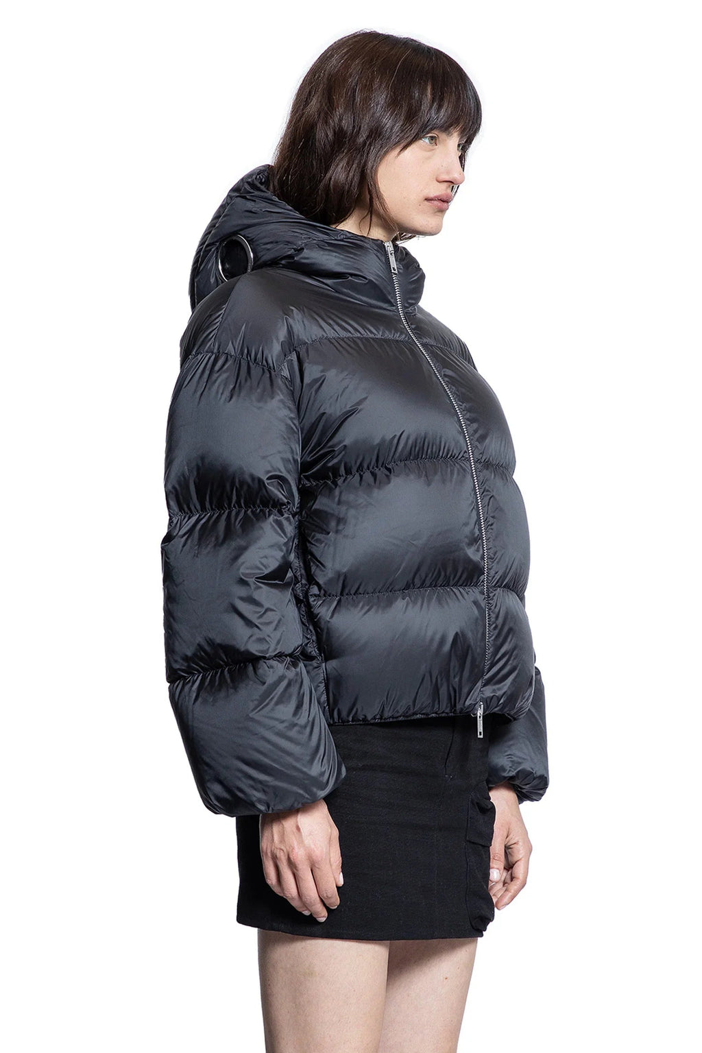Skaara Short Down Jacket Moncler – Гарантія оригінальності – детальний вид