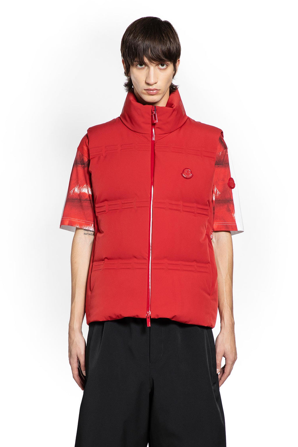 Оригінальна Asap Rocky Sparky Short Down Vest Moncler – вид ззаду