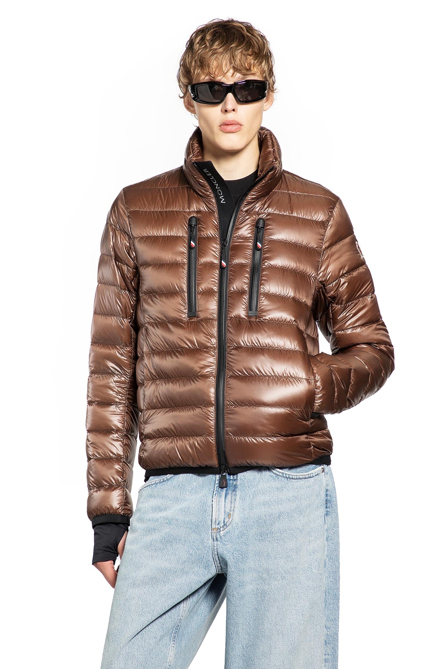 Moncler Outerwear оригінал | Швидка доставка Україна – боковий вид