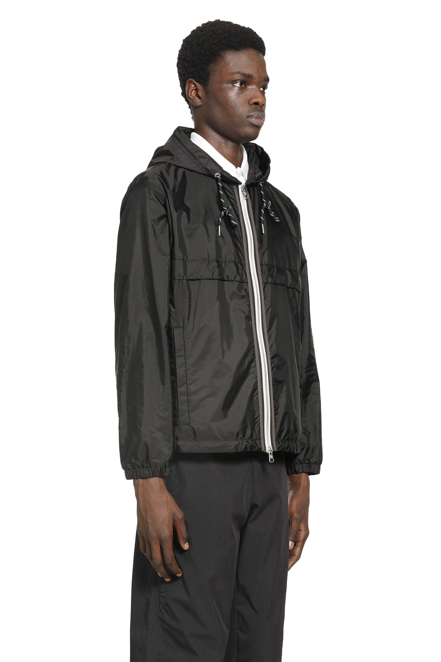 Оригінальна Nidge Hooded Jacket Moncler – вид ззаду