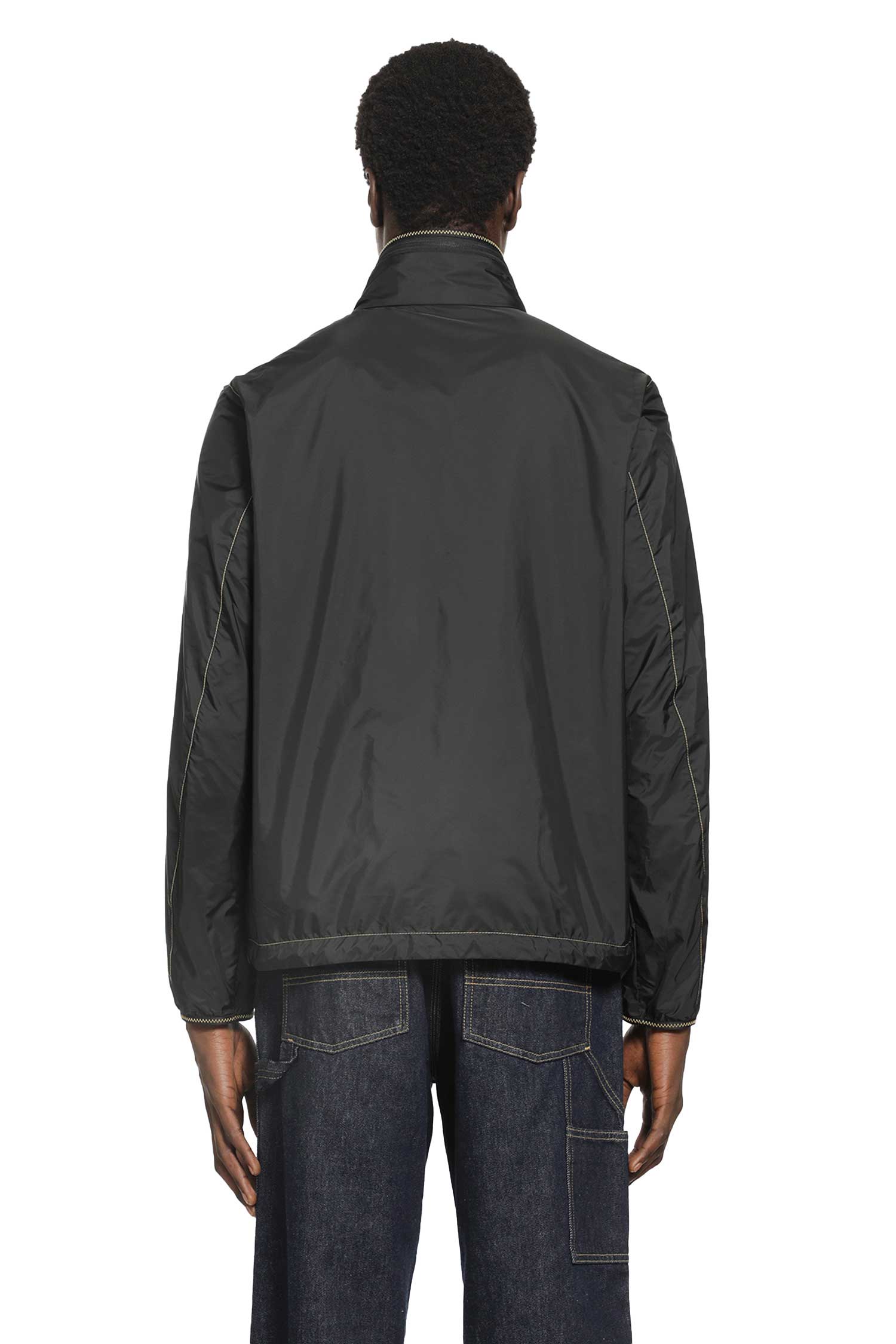Оригінальна Arrakis Windbreaker Moncler – детальний вид