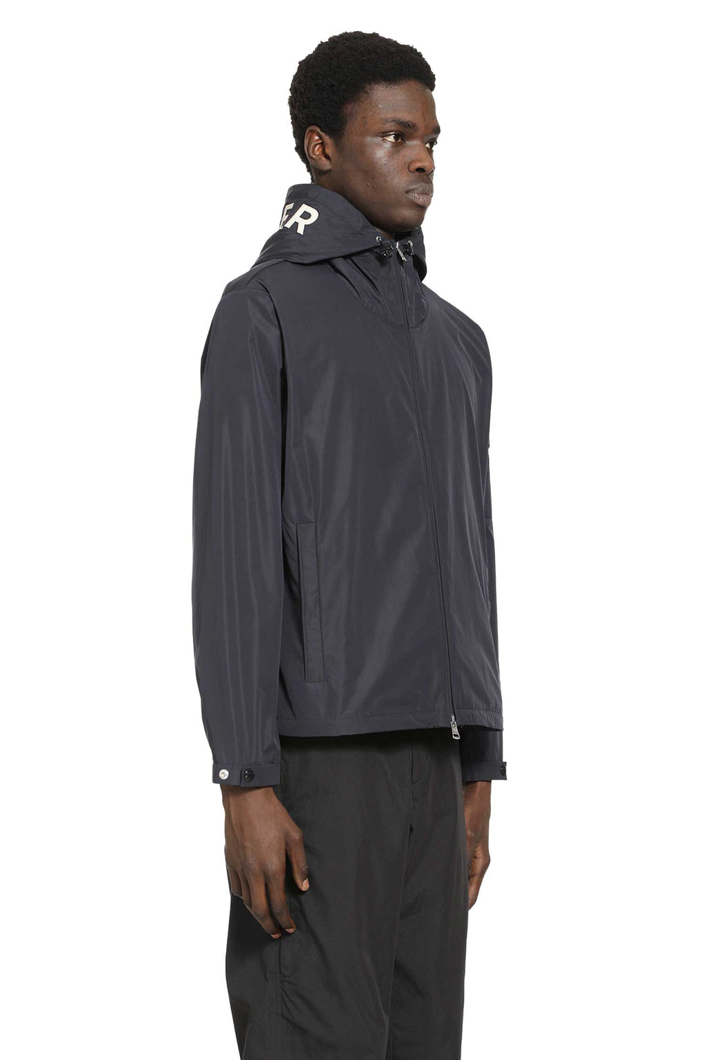 Оригінальна Sassiere Hooded Jacket Moncler – вид ззаду