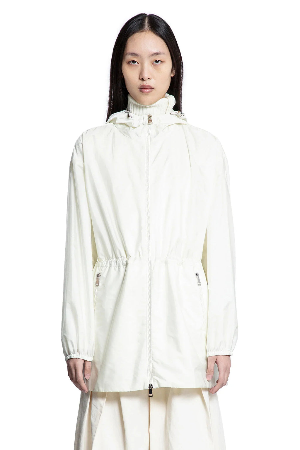 Оригінальна Woman Off White Jackets Moncler – боковий вид