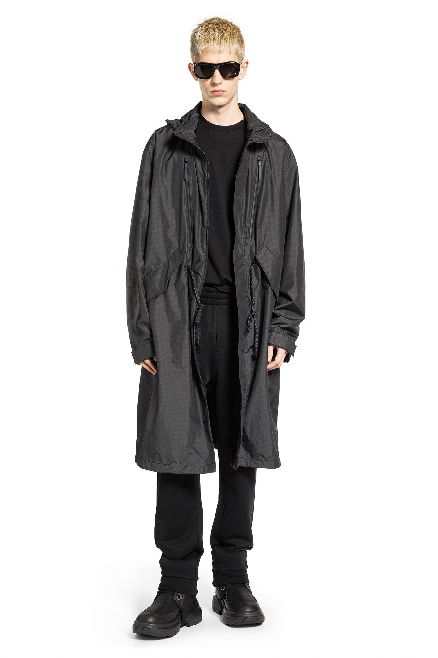 Aliso Hooded Rain Coat Moncler – Гарантія оригінальності – боковий вид