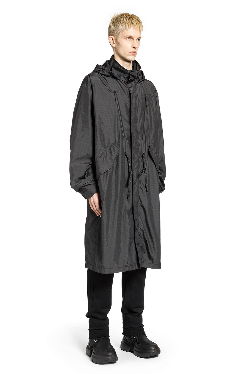 Aliso Hooded Rain Coat Moncler – Гарантія оригінальності – детальний вид